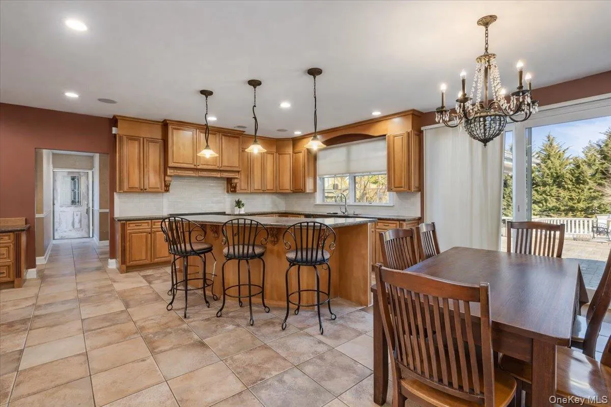 22 Turnberry Court, Huntington, NY, 6 Bedrooms Bedrooms, 12 Rooms Rooms,4 BathroomsBathrooms,Residential Sale,For Rent,Turnberry,0,970033 22 Turnberry Court, Huntington, NY, 6 Bedrooms Bedrooms, 12 Rooms Rooms,4 BathroomsBathrooms,Residential Sale,For Rent,Turnberry,0,970033