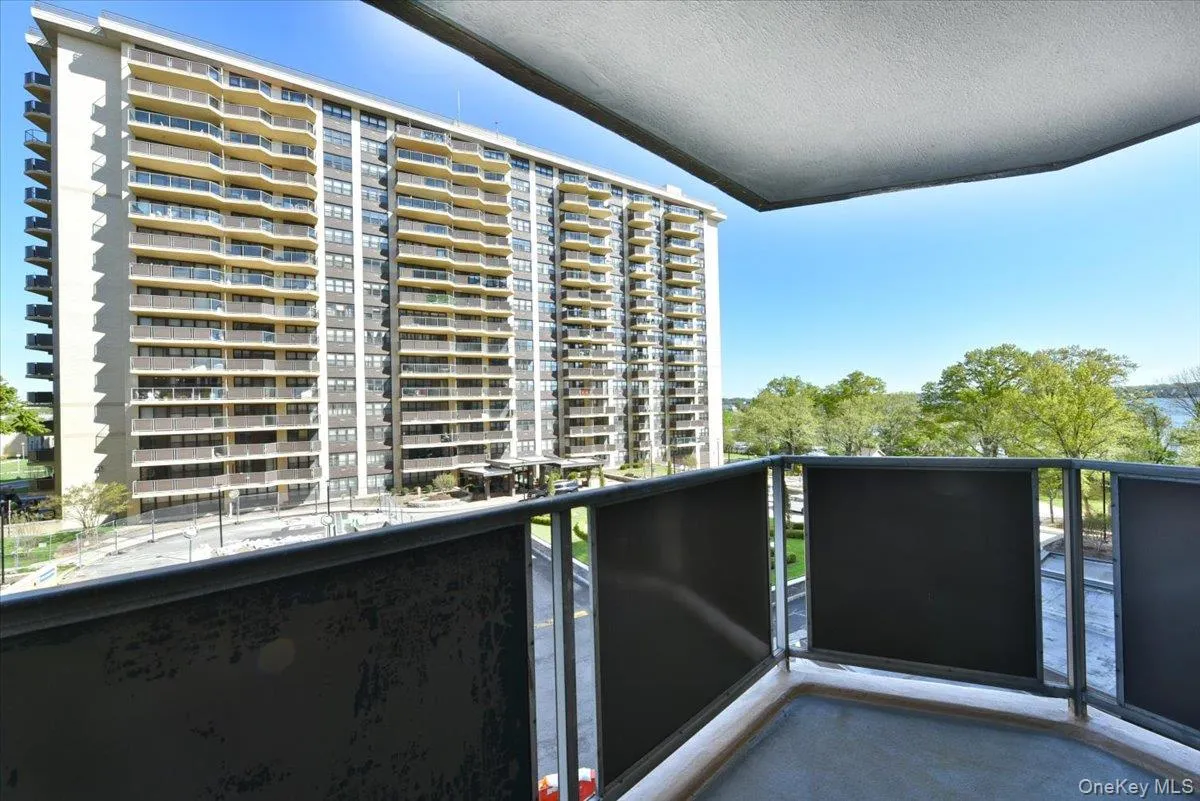 18-15 215th Street, New York, NY, 1 Bedroom Bedrooms, 4 Rooms Rooms,1 BathroomBathrooms,Residential Sale,For Rent,215th,0,970041 18-15 215th Street, New York, NY, 1 Bedroom Bedrooms, 4 Rooms Rooms,1 BathroomBathrooms,Residential Sale,For Rent,215th,0,970041