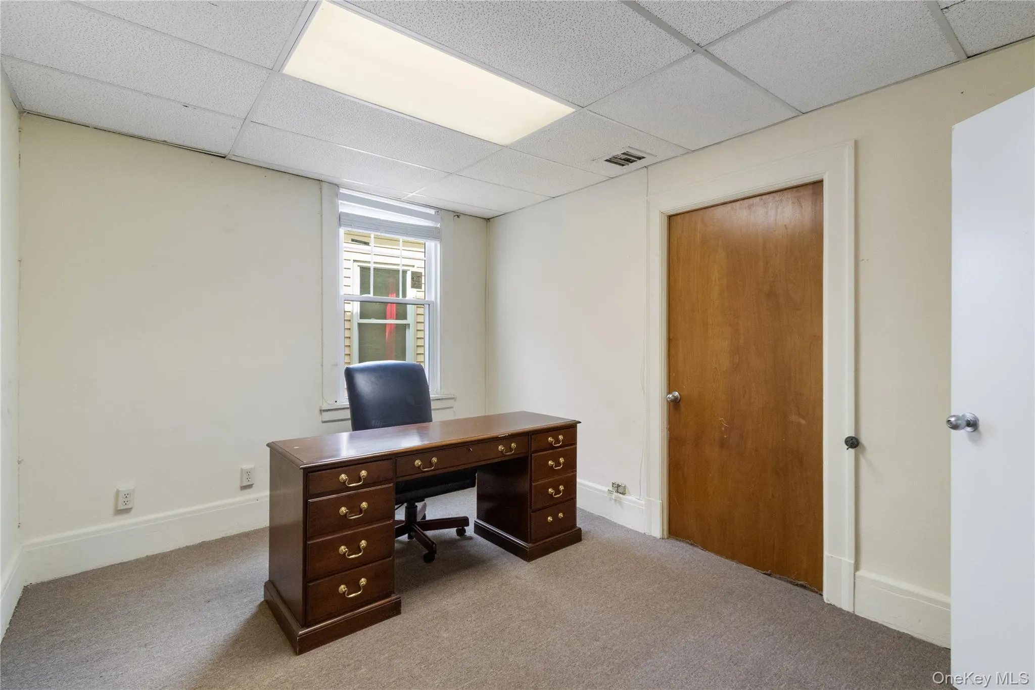 3-5 Audrey Avenue, Oyster Bay, NY, ,Commercial Lease,For Rent,Audrey,0,970046 3-5 Audrey Avenue, Oyster Bay, NY, ,Commercial Lease,For Rent,Audrey,0,970046