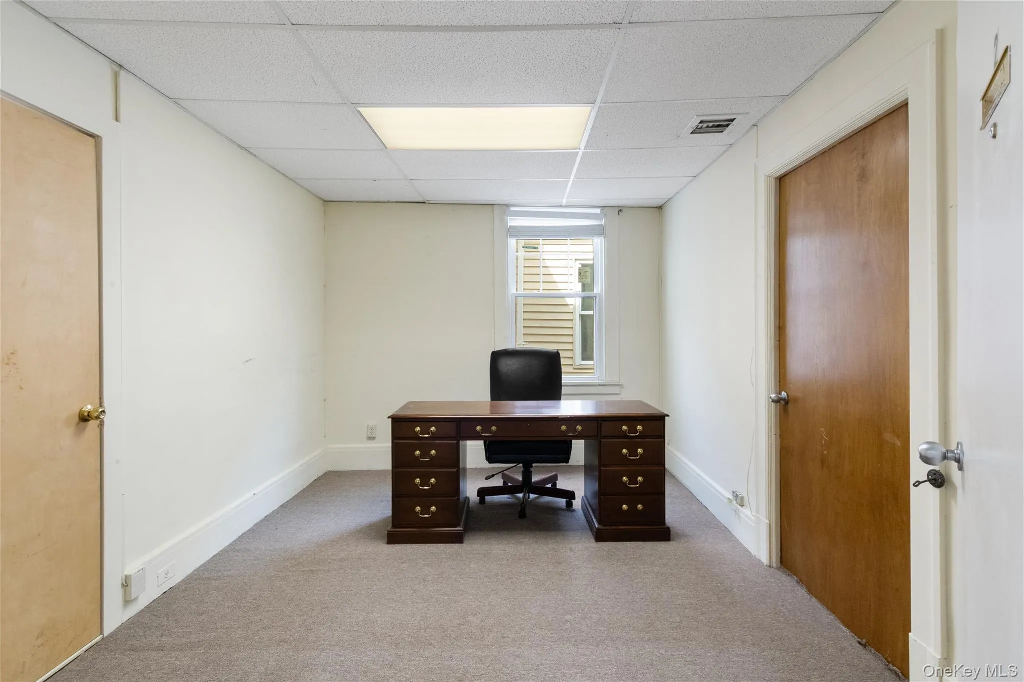 3-5 Audrey Avenue, Oyster Bay, NY, ,Commercial Lease,For Rent,Audrey,0,970046 3-5 Audrey Avenue, Oyster Bay, NY, ,Commercial Lease,For Rent,Audrey,0,970046