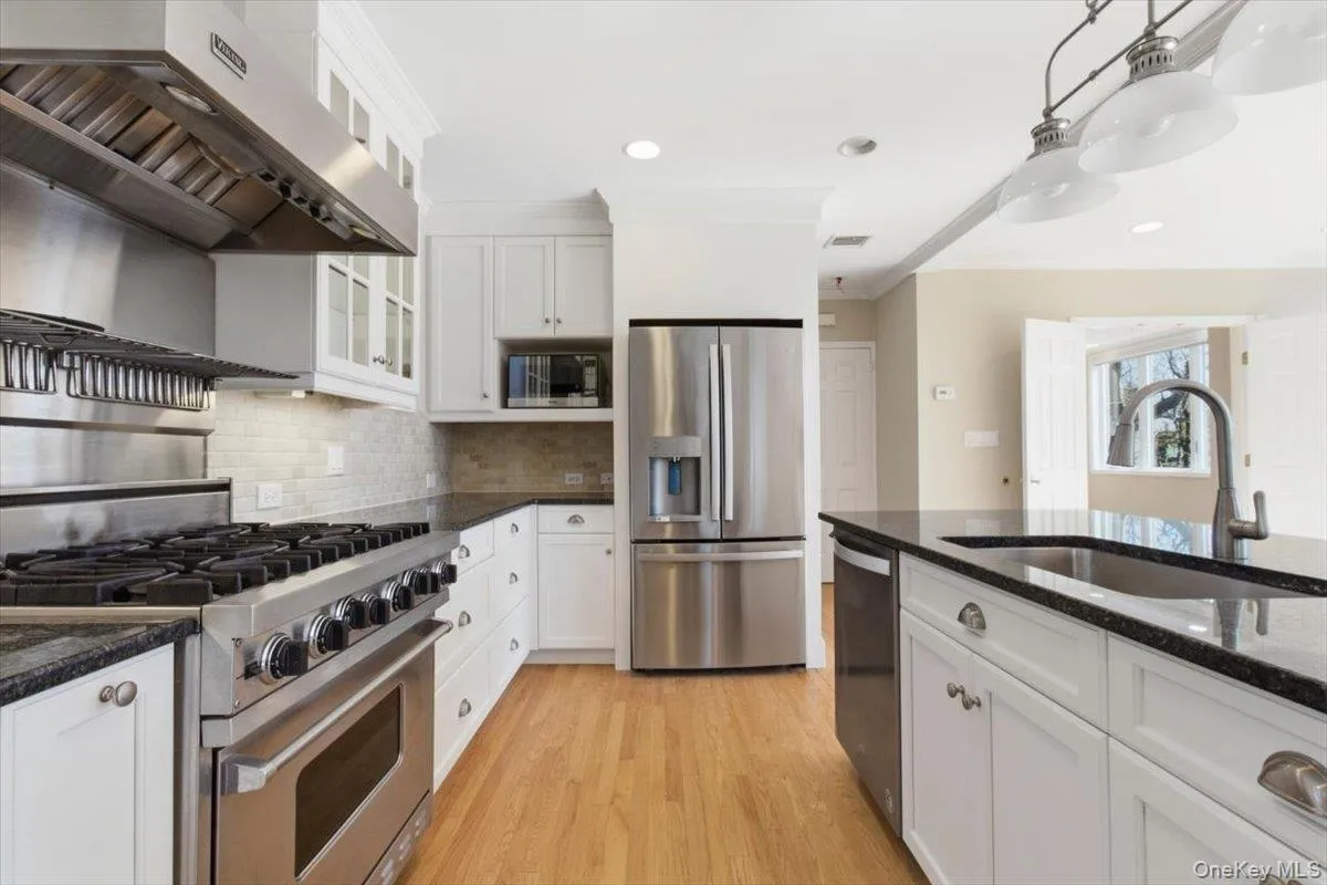 27 Harbor Terrace Drive, Rye City, NY, 5 Bedrooms Bedrooms, 9 Rooms Rooms,3 BathroomsBathrooms,Residential Lease,For Rent,Harbor Terrace,0,970056 27 Harbor Terrace Drive, Rye City, NY, 5 Bedrooms Bedrooms, 9 Rooms Rooms,3 BathroomsBathrooms,Residential Lease,For Rent,Harbor Terrace,0,970056