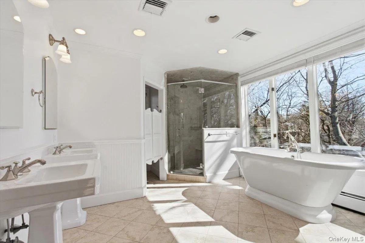 27 Harbor Terrace Drive, Rye City, NY, 5 Bedrooms Bedrooms, 9 Rooms Rooms,3 BathroomsBathrooms,Residential Lease,For Rent,Harbor Terrace,0,970056 27 Harbor Terrace Drive, Rye City, NY, 5 Bedrooms Bedrooms, 9 Rooms Rooms,3 BathroomsBathrooms,Residential Lease,For Rent,Harbor Terrace,0,970056