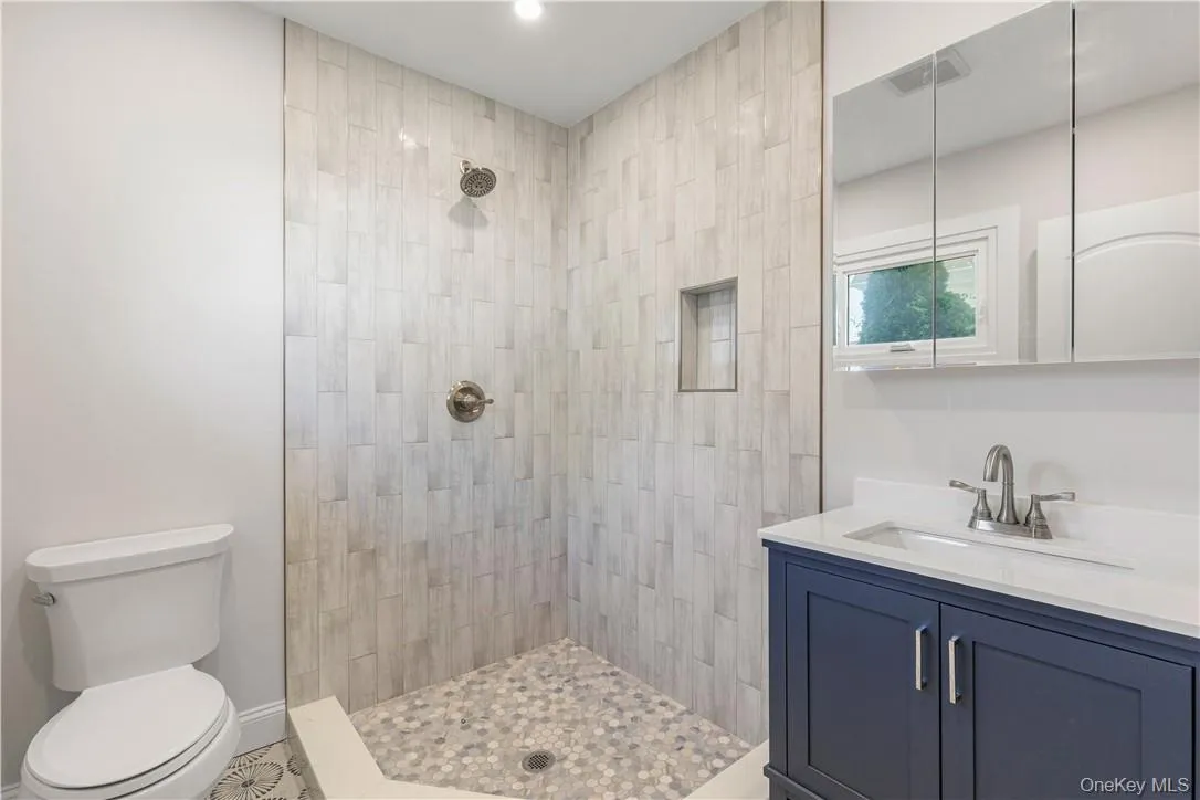 17 Soundview Avenue, Rye City, NY, 3 Bedrooms Bedrooms, 6 Rooms Rooms,2 BathroomsBathrooms,Residential Lease,For Rent,Soundview,0,970059 17 Soundview Avenue, Rye City, NY, 3 Bedrooms Bedrooms, 6 Rooms Rooms,2 BathroomsBathrooms,Residential Lease,For Rent,Soundview,0,970059