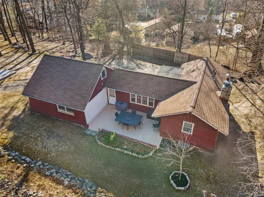 3 Rodman Place, Ramapo, NY, 3 Bedrooms Bedrooms, 6 Rooms Rooms,1 BathroomBathrooms,Residential Sale,For Rent,Rodman,0,970074 3 Rodman Place, Ramapo, NY, 3 Bedrooms Bedrooms, 6 Rooms Rooms,1 BathroomBathrooms,Residential Sale,For Rent,Rodman,0,970074