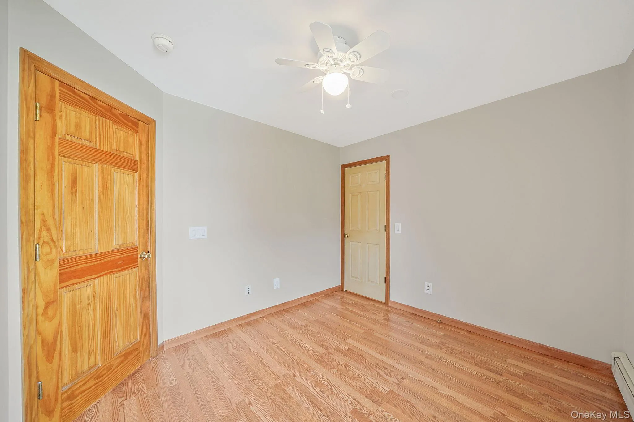 26 Bokel Road, Brookhaven, NY, 3 Bedrooms Bedrooms, 6 Rooms Rooms,2 BathroomsBathrooms,Residential Lease,For Rent,Bokel,0,970077 26 Bokel Road, Brookhaven, NY, 3 Bedrooms Bedrooms, 6 Rooms Rooms,2 BathroomsBathrooms,Residential Lease,For Rent,Bokel,0,970077