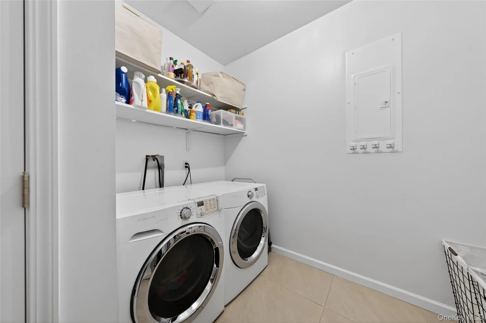 3 melitz, Palm Tree, NY, 4 Bedrooms Bedrooms, 6 Rooms Rooms,2 BathroomsBathrooms,Residential,For Rent,melitz,0,970091 3 melitz, Palm Tree, NY, 4 Bedrooms Bedrooms, 6 Rooms Rooms,2 BathroomsBathrooms,Residential,For Rent,melitz,0,970091