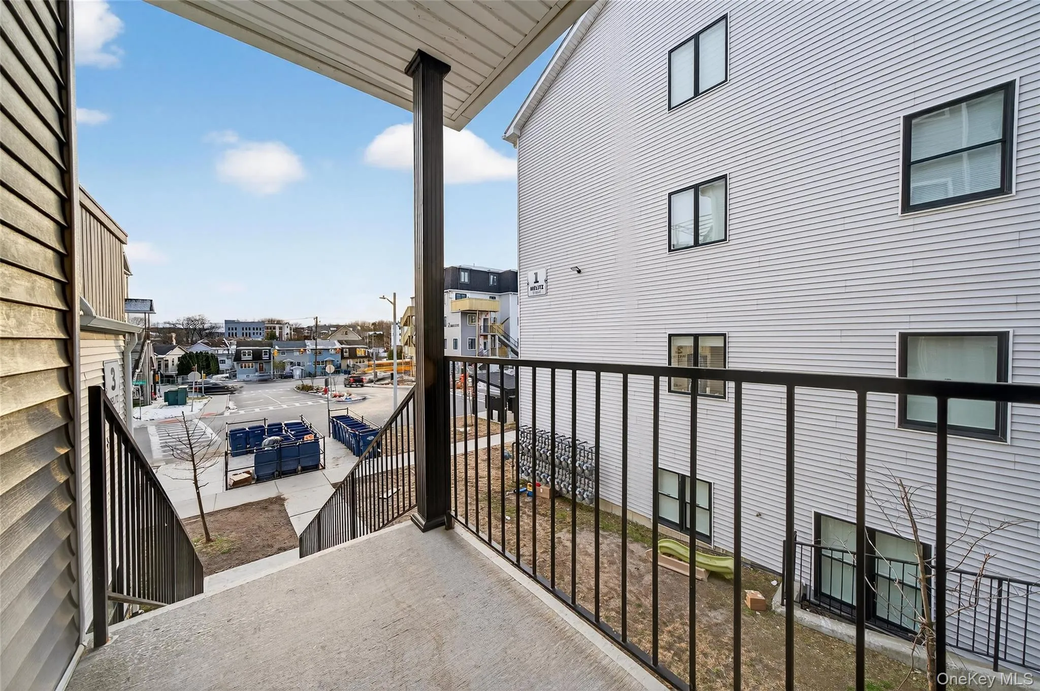 3 melitz, Palm Tree, NY, 4 Bedrooms Bedrooms, 6 Rooms Rooms,2 BathroomsBathrooms,Residential,For Rent,melitz,0,970091 3 melitz, Palm Tree, NY, 4 Bedrooms Bedrooms, 6 Rooms Rooms,2 BathroomsBathrooms,Residential,For Rent,melitz,0,970091