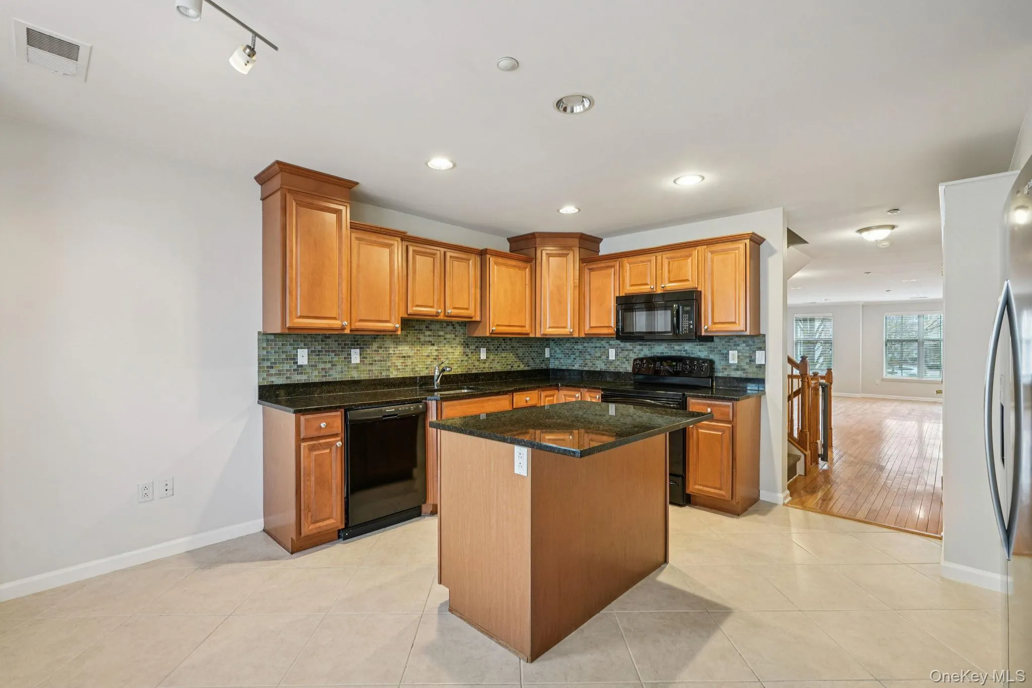 10 BRIDGE Lane, Haverstraw, NY, 3 Bedrooms Bedrooms, 7 Rooms Rooms,3 BathroomsBathrooms,Residential Lease,For Rent,BRIDGE,0,970105 10 BRIDGE Lane, Haverstraw, NY, 3 Bedrooms Bedrooms, 7 Rooms Rooms,3 BathroomsBathrooms,Residential Lease,For Rent,BRIDGE,0,970105