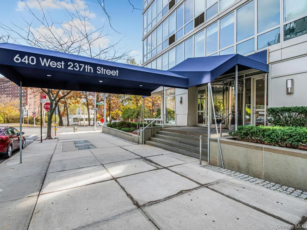 640 237th Street, New York, NY, 2 Bedrooms Bedrooms, 5 Rooms Rooms,2 BathroomsBathrooms,Residential,For Rent,237th,0,970137 640 237th Street, New York, NY, 2 Bedrooms Bedrooms, 5 Rooms Rooms,2 BathroomsBathrooms,Residential,For Rent,237th,0,970137