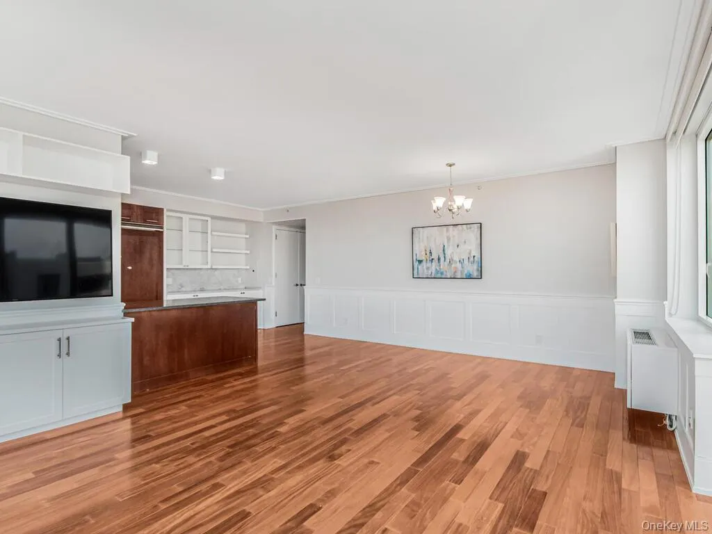 640 237th Street, New York, NY, 2 Bedrooms Bedrooms, 5 Rooms Rooms,2 BathroomsBathrooms,Residential,For Rent,237th,0,970137 640 237th Street, New York, NY, 2 Bedrooms Bedrooms, 5 Rooms Rooms,2 BathroomsBathrooms,Residential,For Rent,237th,0,970137