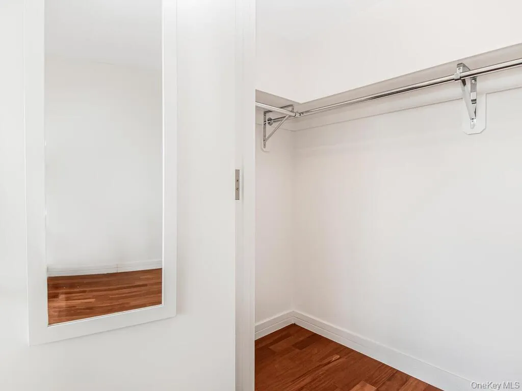 640 237th Street, New York, NY, 2 Bedrooms Bedrooms, 5 Rooms Rooms,2 BathroomsBathrooms,Residential,For Rent,237th,0,970137 640 237th Street, New York, NY, 2 Bedrooms Bedrooms, 5 Rooms Rooms,2 BathroomsBathrooms,Residential,For Rent,237th,0,970137