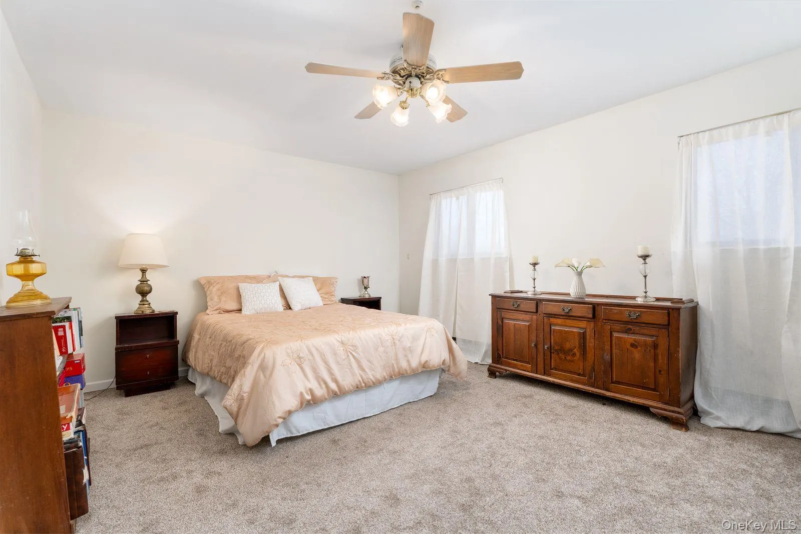 506 Drew Drive, Smithtown, NY, 3 Bedrooms Bedrooms, 9 Rooms Rooms,2 BathroomsBathrooms,Residential,For Rent,Drew,0,970144 506 Drew Drive, Smithtown, NY, 3 Bedrooms Bedrooms, 9 Rooms Rooms,2 BathroomsBathrooms,Residential,For Rent,Drew,0,970144