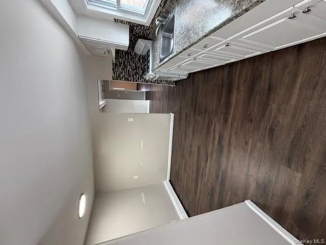 62 Wheeler Road, Islip, NY, 2 Bedrooms Bedrooms, 4 Rooms Rooms,1 BathroomBathrooms,Residential Lease,For Rent,Wheeler,0,970156 62 Wheeler Road, Islip, NY, 2 Bedrooms Bedrooms, 4 Rooms Rooms,1 BathroomBathrooms,Residential Lease,For Rent,Wheeler,0,970156