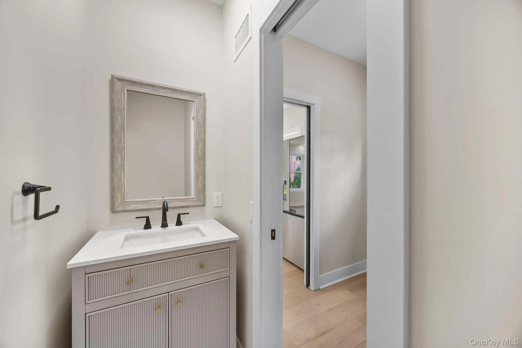 50 Church Street, Beacon, NY, 3 Bedrooms Bedrooms, 9 Rooms Rooms,2 BathroomsBathrooms,Residential,For Rent,Church,0,970170 50 Church Street, Beacon, NY, 3 Bedrooms Bedrooms, 9 Rooms Rooms,2 BathroomsBathrooms,Residential,For Rent,Church,0,970170