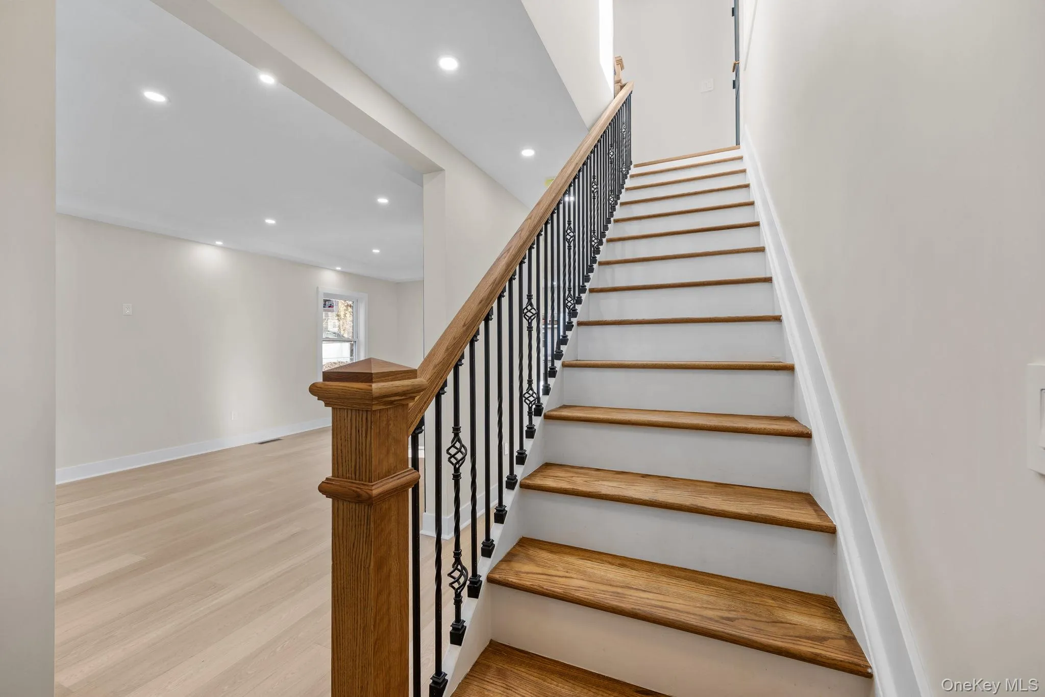 50 Church Street, Beacon, NY, 3 Bedrooms Bedrooms, 9 Rooms Rooms,2 BathroomsBathrooms,Residential,For Rent,Church,0,970170 50 Church Street, Beacon, NY, 3 Bedrooms Bedrooms, 9 Rooms Rooms,2 BathroomsBathrooms,Residential,For Rent,Church,0,970170