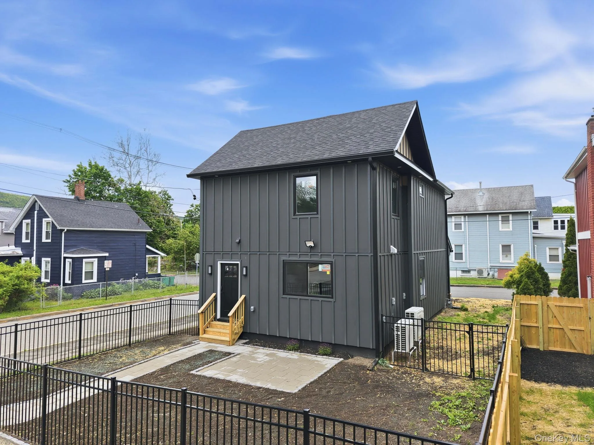 50 Church Street, Beacon, NY, 3 Bedrooms Bedrooms, 9 Rooms Rooms,2 BathroomsBathrooms,Residential,For Rent,Church,0,970170 50 Church Street, Beacon, NY, 3 Bedrooms Bedrooms, 9 Rooms Rooms,2 BathroomsBathrooms,Residential,For Rent,Church,0,970170