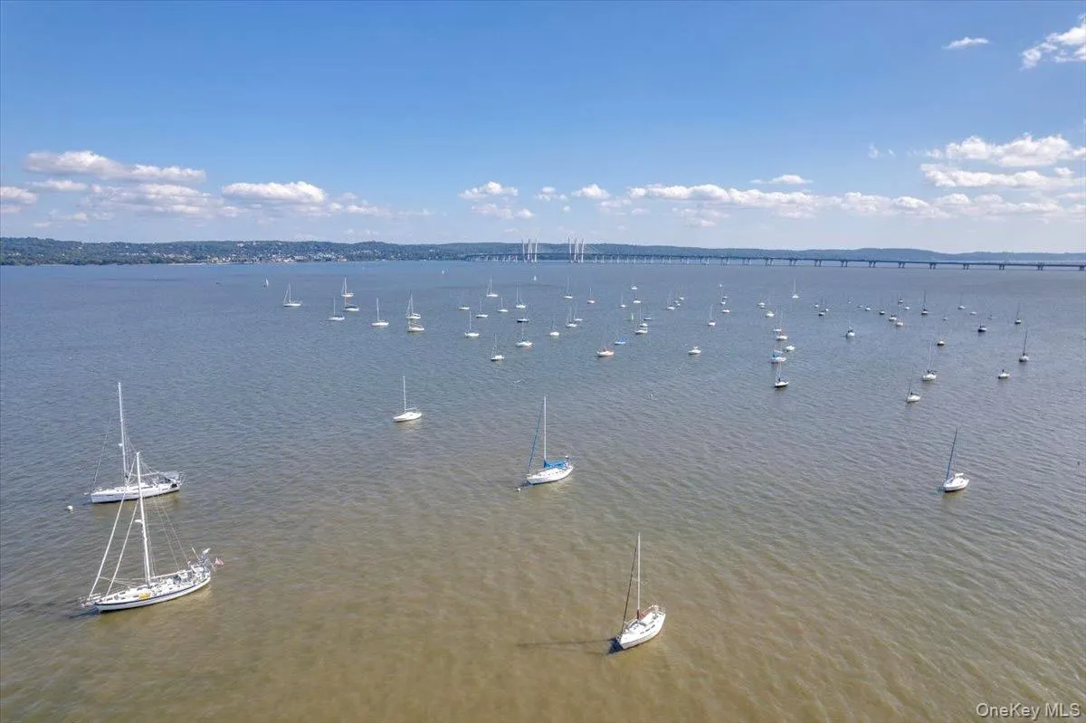 29 Main St Street, Orangetown, NY, ,Commercial Lease,For Rent,Main St,0,970175 29 Main St Street, Orangetown, NY, ,Commercial Lease,For Rent,Main St,0,970175