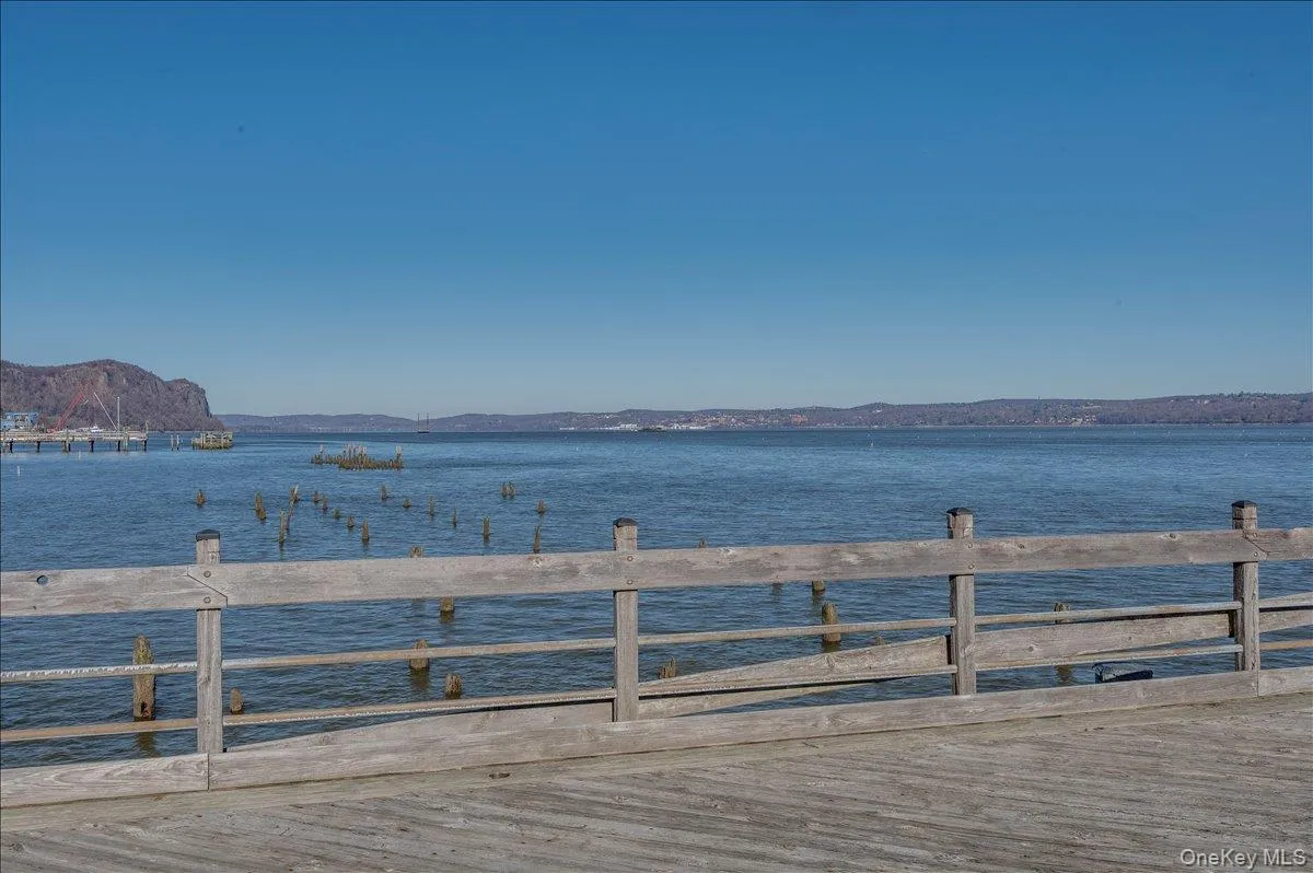 29 Main St Street, Orangetown, NY, ,Commercial Lease,For Rent,Main St,0,970175 29 Main St Street, Orangetown, NY, ,Commercial Lease,For Rent,Main St,0,970175