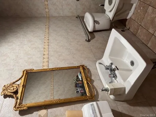 7 South Street, Middletown, NY, ,Commercial Lease,For Rent,South,0,970194 7 South Street, Middletown, NY, ,Commercial Lease,For Rent,South,0,970194