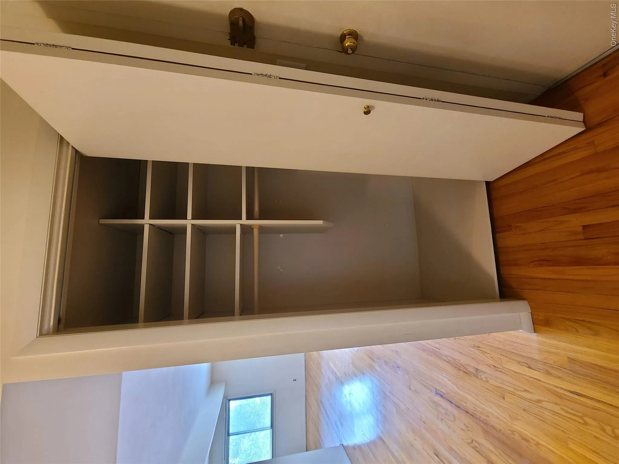 10 Oakwood Terrace, New Windsor, NY, 1 Bedroom Bedrooms, 4 Rooms Rooms,1 BathroomBathrooms,Residential Sale,For Rent,Oakwood,0,970208 10 Oakwood Terrace, New Windsor, NY, 1 Bedroom Bedrooms, 4 Rooms Rooms,1 BathroomBathrooms,Residential Sale,For Rent,Oakwood,0,970208