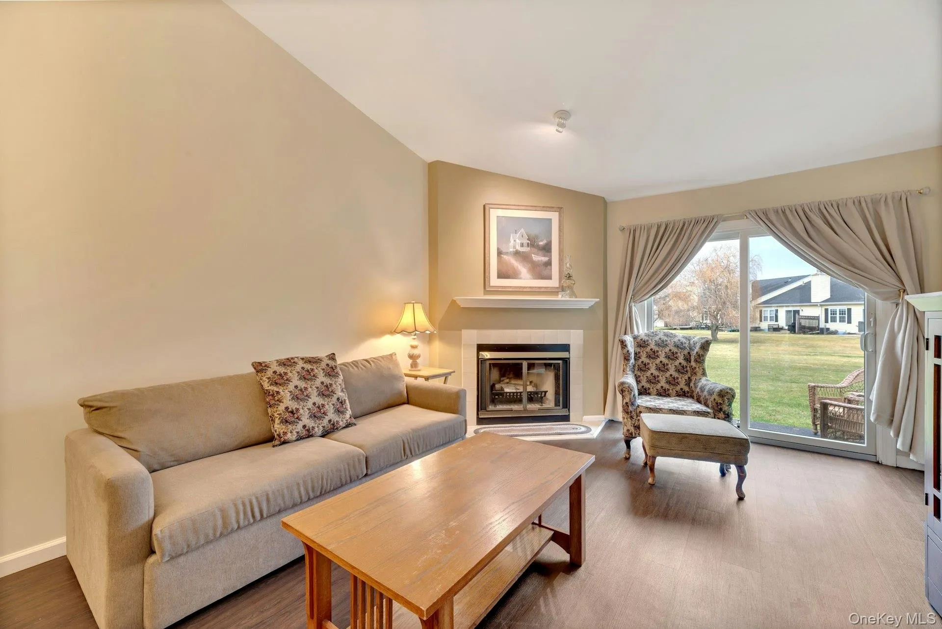 2555 Youngs Avenue, Southold, NY, 2 Bedrooms Bedrooms, 5 Rooms Rooms,2 BathroomsBathrooms,Residential Lease,For Rent,Youngs,0,970223 2555 Youngs Avenue, Southold, NY, 2 Bedrooms Bedrooms, 5 Rooms Rooms,2 BathroomsBathrooms,Residential Lease,For Rent,Youngs,0,970223