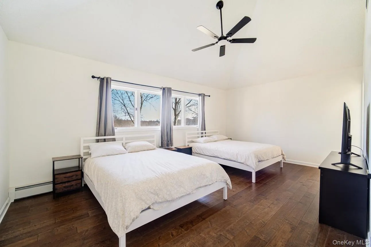 198 Corbett Road, Montgomery, NY, 6 Bedrooms Bedrooms, 21 Rooms Rooms,6 BathroomsBathrooms,Residential,For Rent,Corbett,0,970238 198 Corbett Road, Montgomery, NY, 6 Bedrooms Bedrooms, 21 Rooms Rooms,6 BathroomsBathrooms,Residential,For Rent,Corbett,0,970238