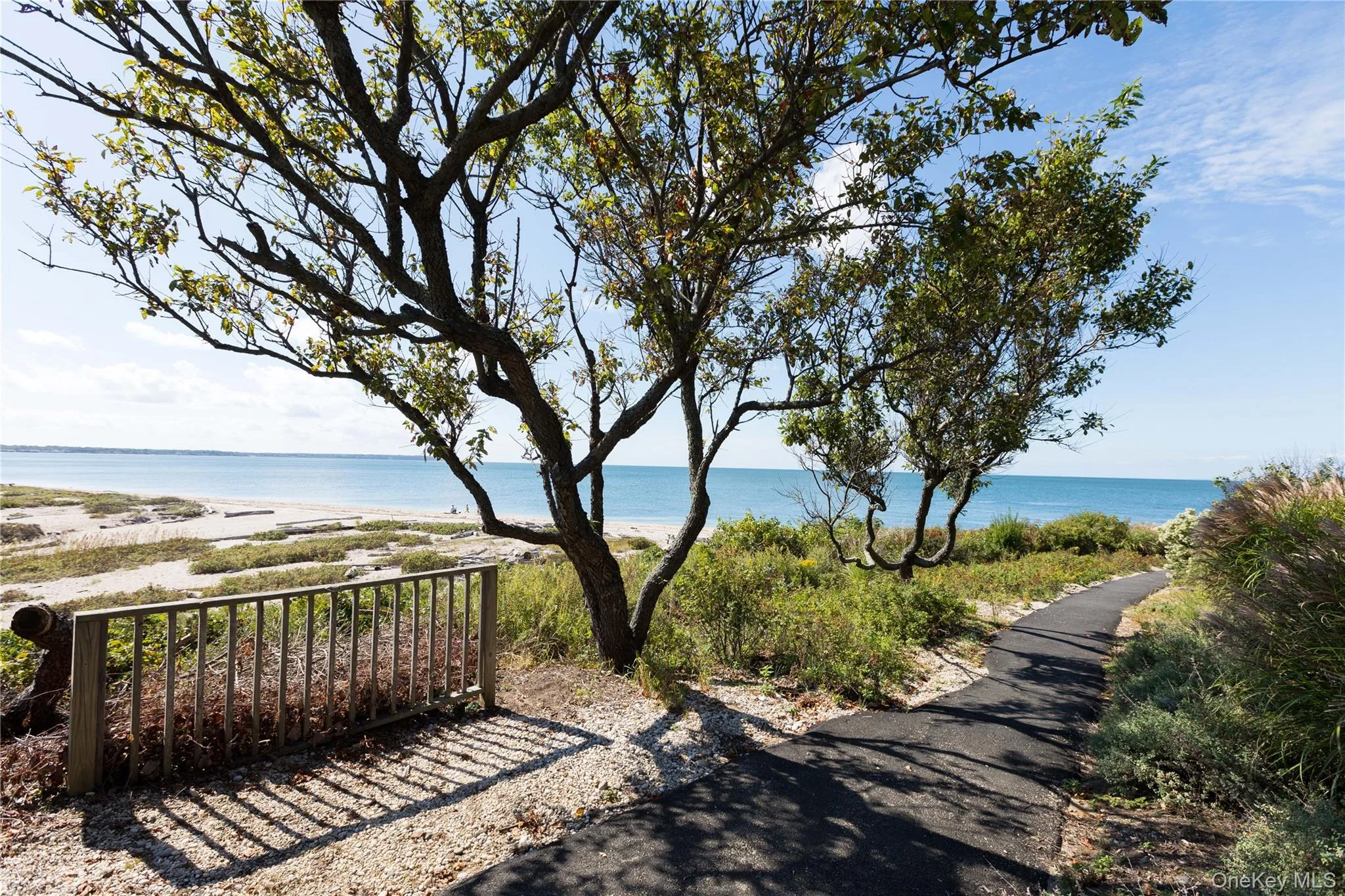 660 Sutton Place, Southold, NY, 4 Bedrooms Bedrooms, 9 Rooms Rooms,2 BathroomsBathrooms,Residential,For Rent,Sutton,0,970247 660 Sutton Place, Southold, NY, 4 Bedrooms Bedrooms, 9 Rooms Rooms,2 BathroomsBathrooms,Residential,For Rent,Sutton,0,970247