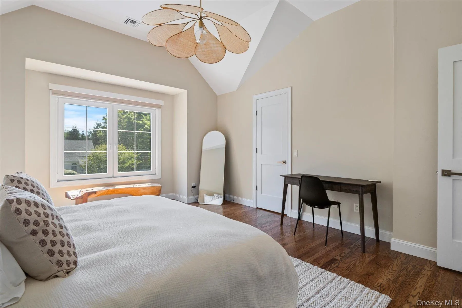 660 Sutton Place, Southold, NY, 4 Bedrooms Bedrooms, 9 Rooms Rooms,2 BathroomsBathrooms,Residential,For Rent,Sutton,0,970247 660 Sutton Place, Southold, NY, 4 Bedrooms Bedrooms, 9 Rooms Rooms,2 BathroomsBathrooms,Residential,For Rent,Sutton,0,970247