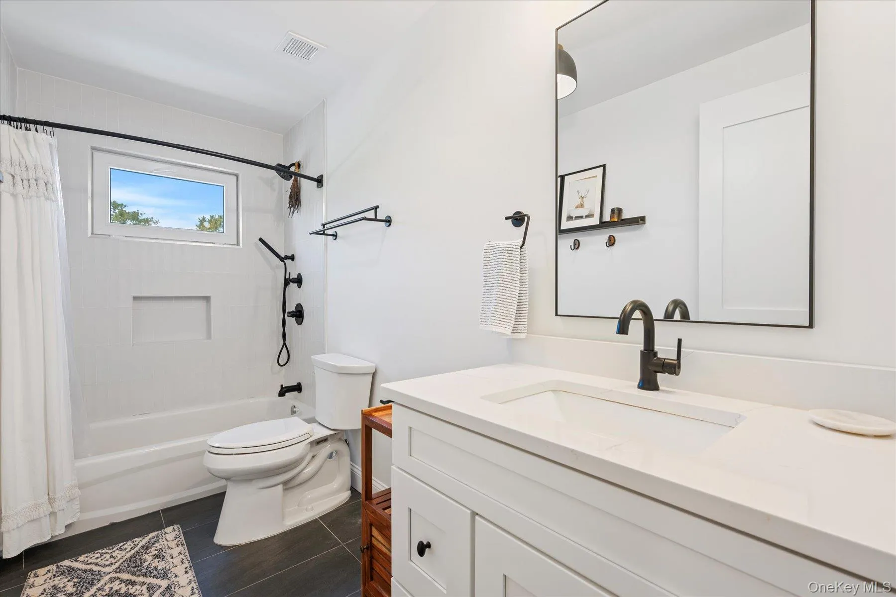 660 Sutton Place, Southold, NY, 4 Bedrooms Bedrooms, 9 Rooms Rooms,2 BathroomsBathrooms,Residential,For Rent,Sutton,0,970247 660 Sutton Place, Southold, NY, 4 Bedrooms Bedrooms, 9 Rooms Rooms,2 BathroomsBathrooms,Residential,For Rent,Sutton,0,970247