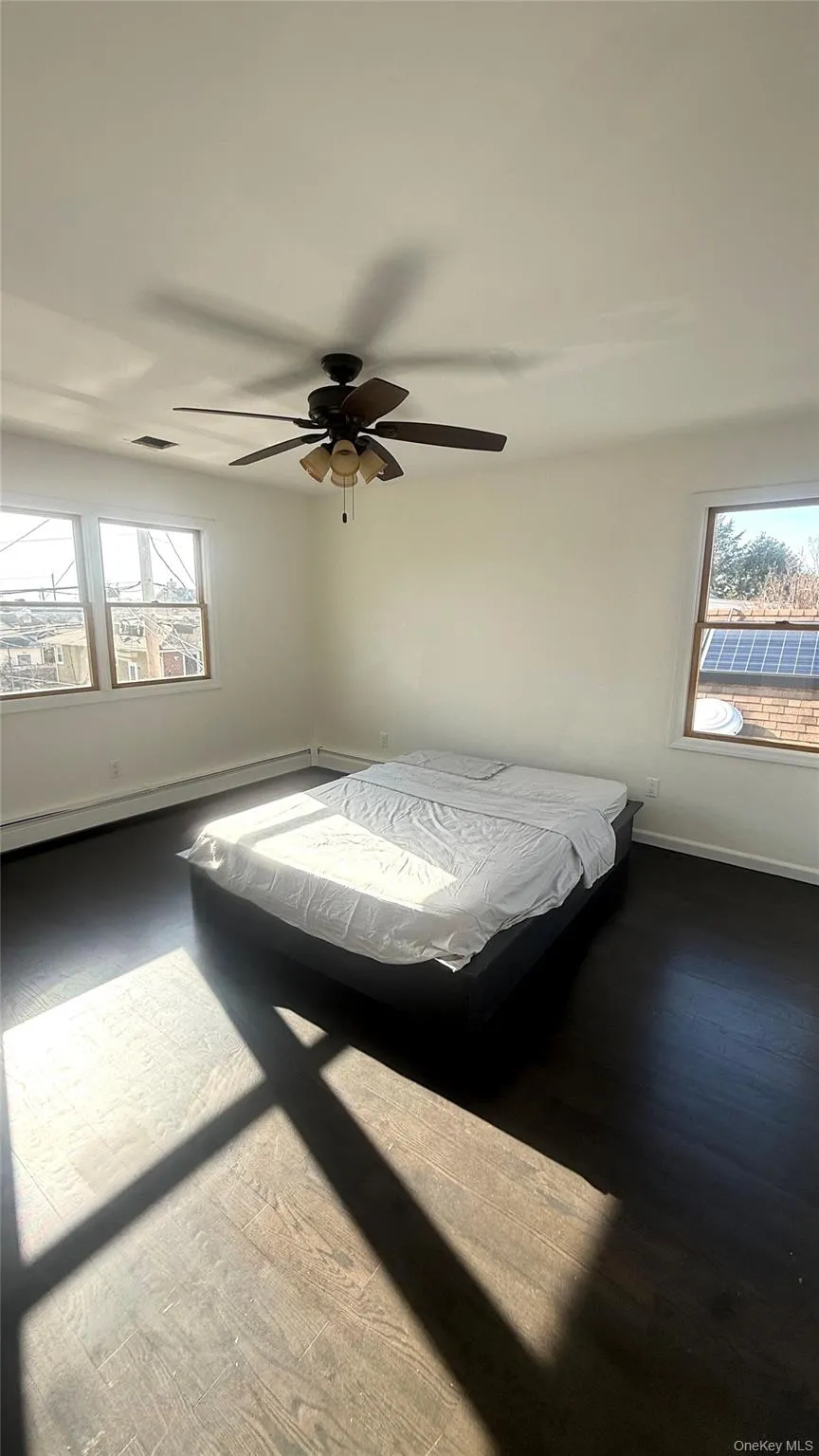 1318 Post Avenue, Hempstead, NY, 4 Bedrooms Bedrooms, 8 Rooms Rooms,2 BathroomsBathrooms,Residential Lease,For Rent,Post,0,970254 1318 Post Avenue, Hempstead, NY, 4 Bedrooms Bedrooms, 8 Rooms Rooms,2 BathroomsBathrooms,Residential Lease,For Rent,Post,0,970254