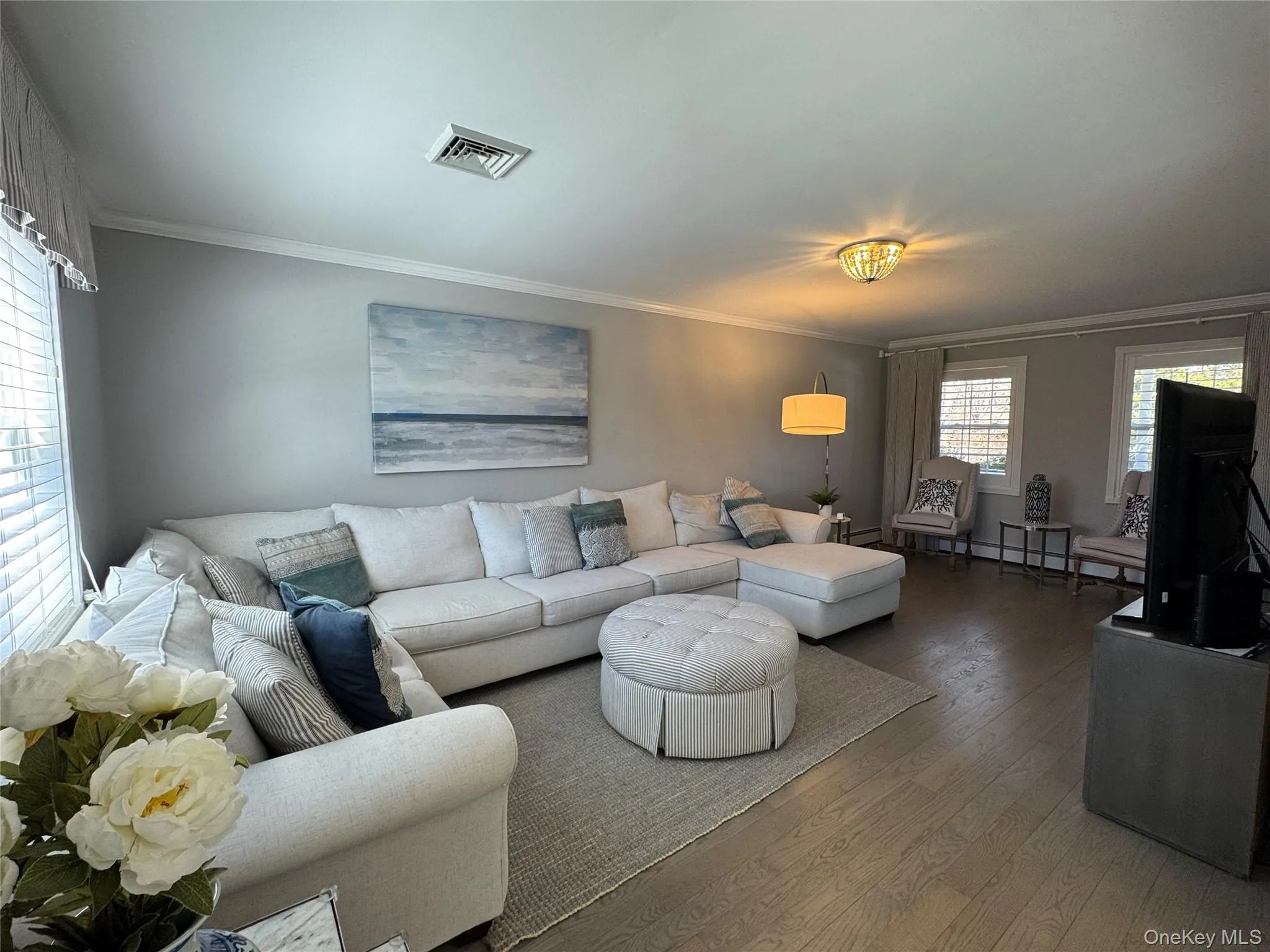 20 Jennifers Path, Southampton, NY, 4 Bedrooms Bedrooms, 14 Rooms Rooms,3 BathroomsBathrooms,Residential Lease,For Rent,Jennifers,0,970255 20 Jennifers Path, Southampton, NY, 4 Bedrooms Bedrooms, 14 Rooms Rooms,3 BathroomsBathrooms,Residential Lease,For Rent,Jennifers,0,970255