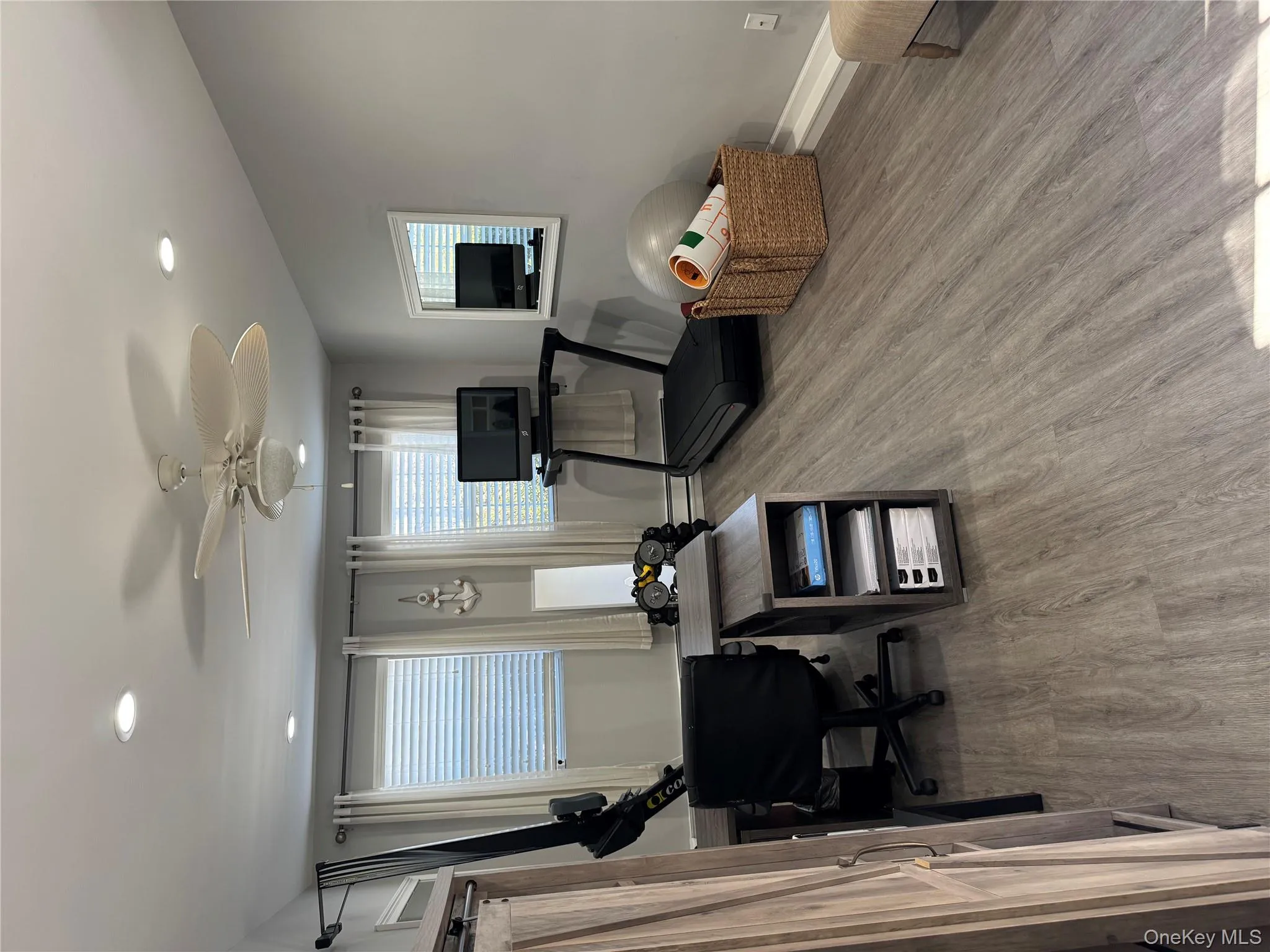 20 Jennifers Path, Southampton, NY, 4 Bedrooms Bedrooms, 14 Rooms Rooms,3 BathroomsBathrooms,Residential Lease,For Rent,Jennifers,0,970255 20 Jennifers Path, Southampton, NY, 4 Bedrooms Bedrooms, 14 Rooms Rooms,3 BathroomsBathrooms,Residential Lease,For Rent,Jennifers,0,970255