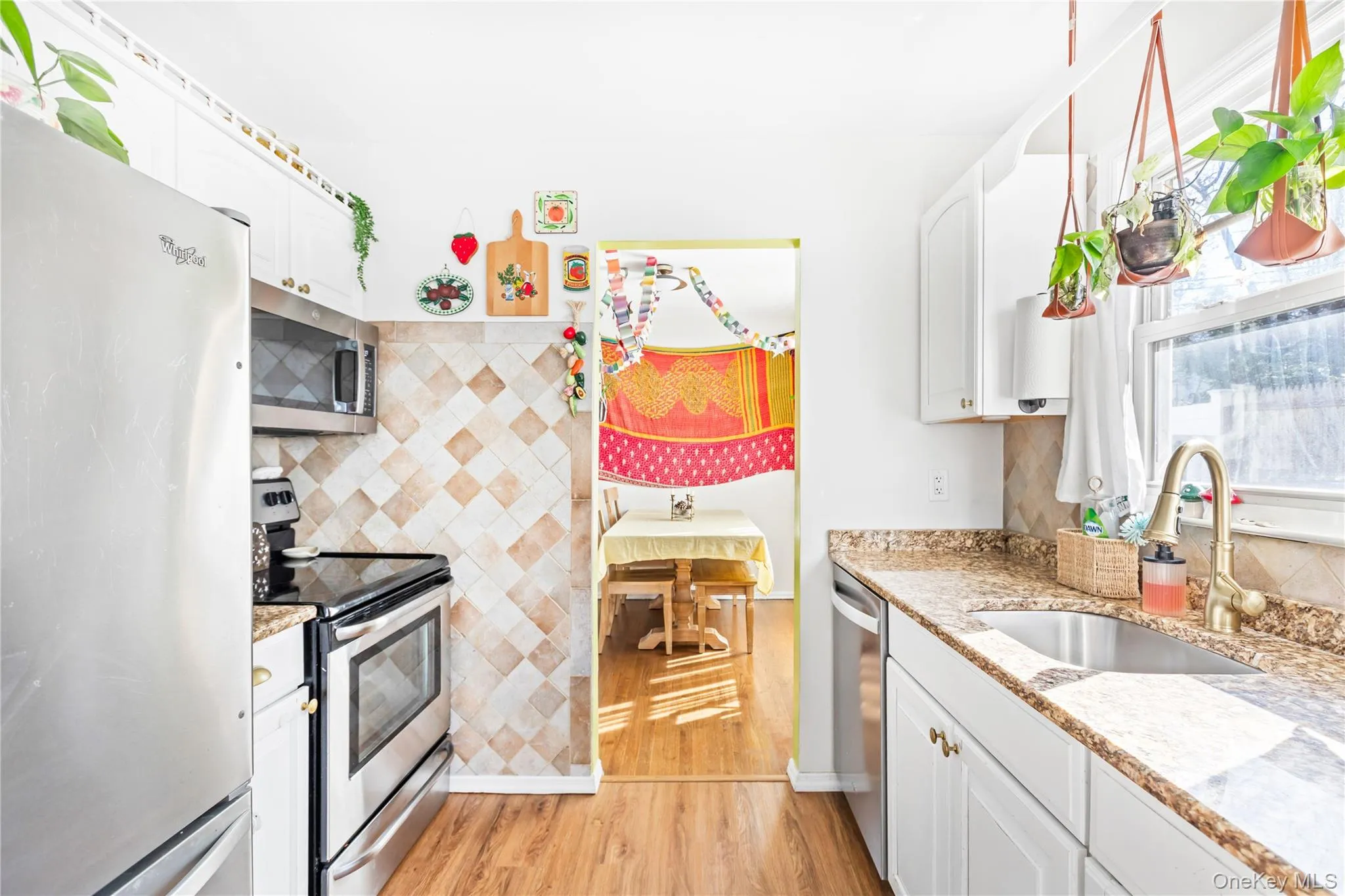 193 Maple Road, Riverhead, NY, 3 Bedrooms Bedrooms, 6 Rooms Rooms,1 BathroomBathrooms,Residential,For Rent,Maple,0,970304 193 Maple Road, Riverhead, NY, 3 Bedrooms Bedrooms, 6 Rooms Rooms,1 BathroomBathrooms,Residential,For Rent,Maple,0,970304