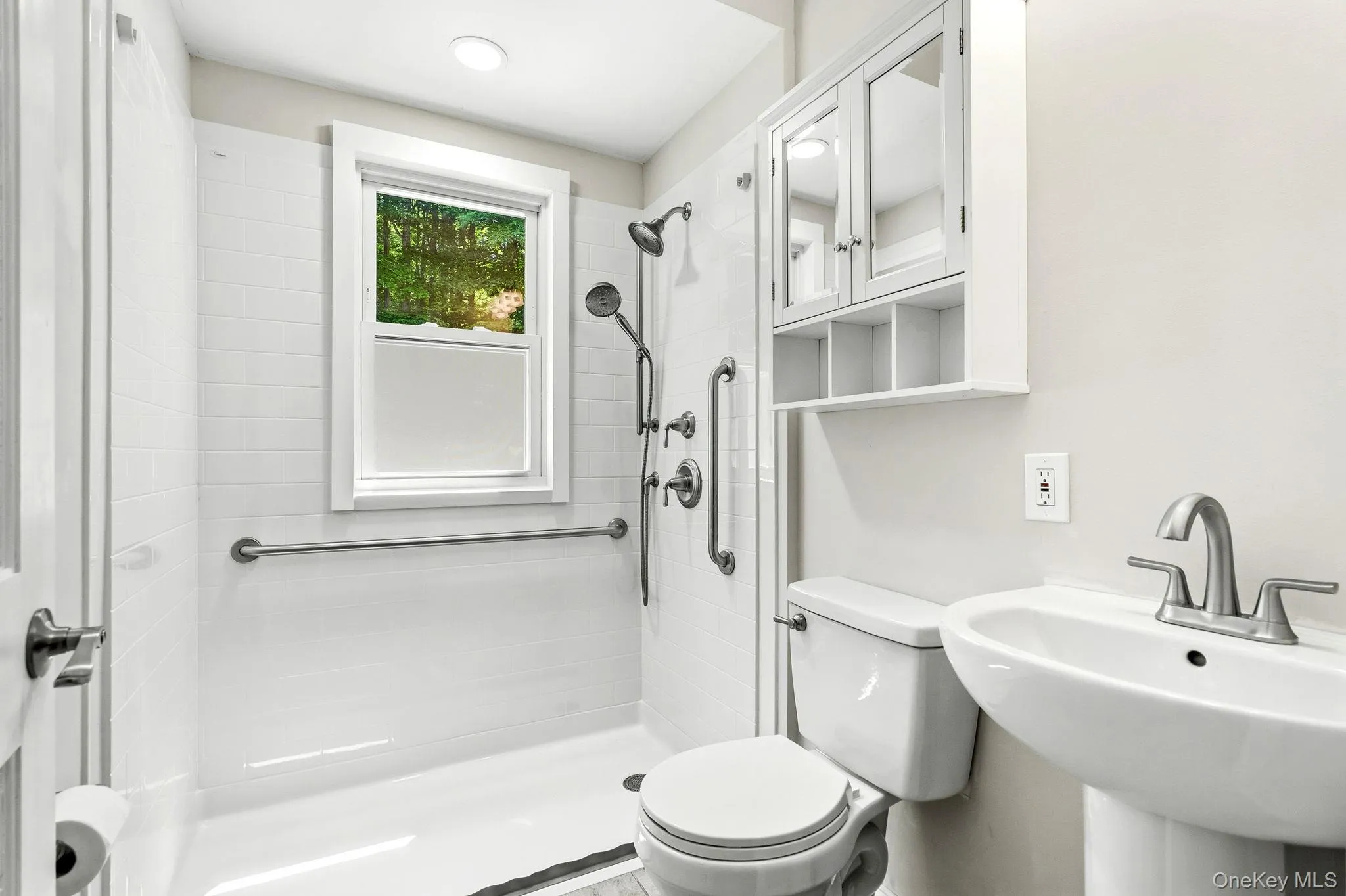 690 Croton Heights Road, Yorktown, NY, 3 Bedrooms Bedrooms, 10 Rooms Rooms,4 BathroomsBathrooms,Residential,For Rent,Croton Heights,0,970310 690 Croton Heights Road, Yorktown, NY, 3 Bedrooms Bedrooms, 10 Rooms Rooms,4 BathroomsBathrooms,Residential,For Rent,Croton Heights,0,970310