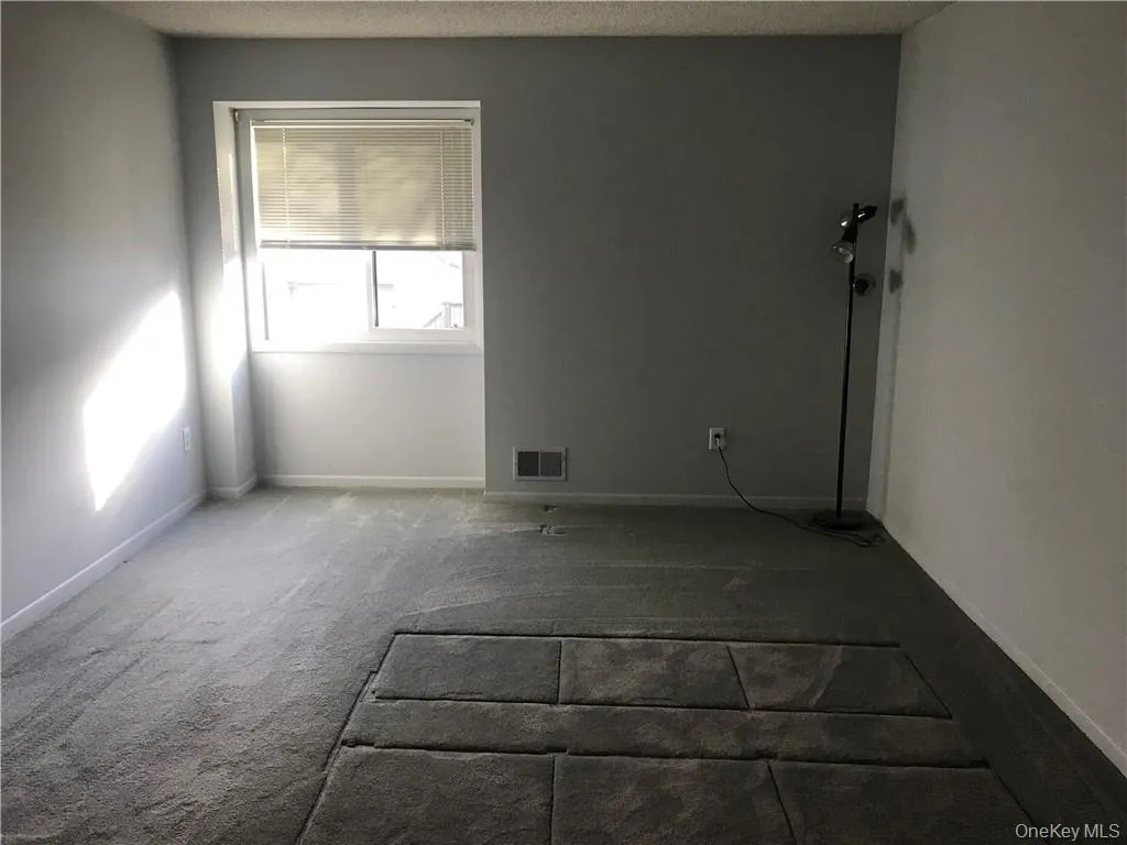 70 Chester Lane, Ramapo, NY, 1 Bedroom Bedrooms, 4 Rooms Rooms,1 BathroomBathrooms,Residential Lease,For Rent,Chester,0,970319 70 Chester Lane, Ramapo, NY, 1 Bedroom Bedrooms, 4 Rooms Rooms,1 BathroomBathrooms,Residential Lease,For Rent,Chester,0,970319