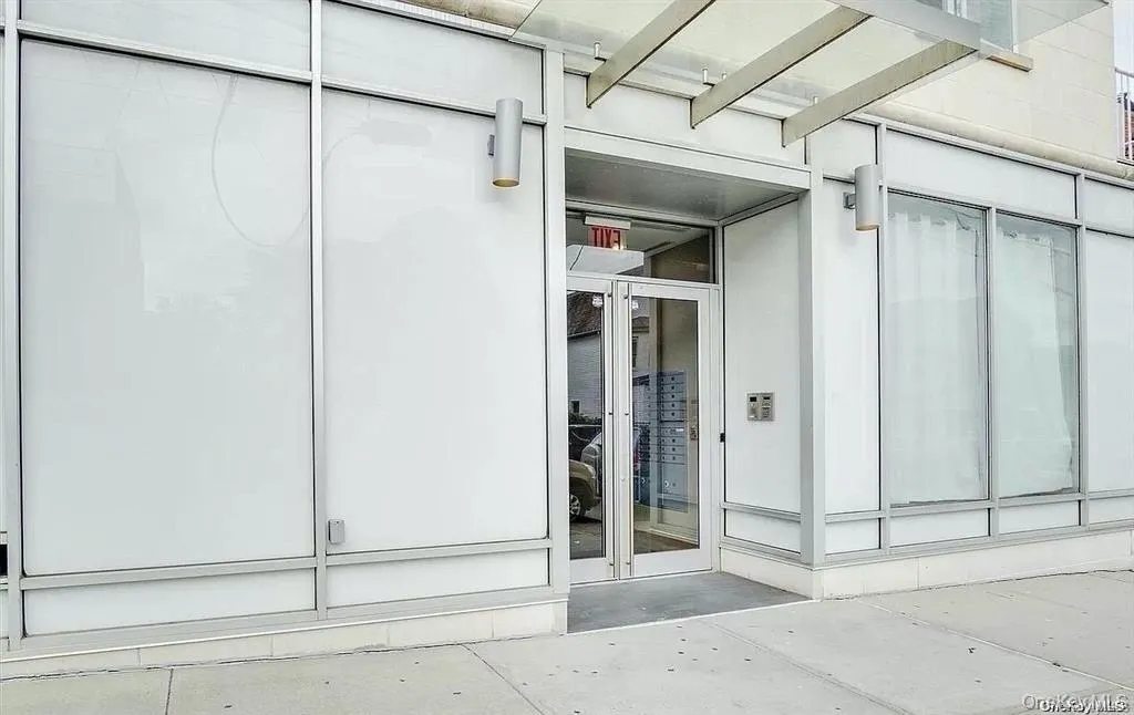 112-02 Northern Blvd, New York, NY, 1 Bedroom Bedrooms, 3 Rooms Rooms,1 BathroomBathrooms,Residential Lease,For Rent,Northern Blvd,0,970359 112-02 Northern Blvd, New York, NY, 1 Bedroom Bedrooms, 3 Rooms Rooms,1 BathroomBathrooms,Residential Lease,For Rent,Northern Blvd,0,970359