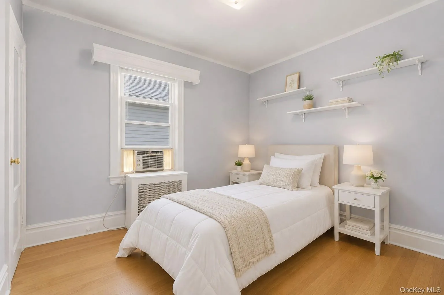 1372 Hollywood Avenue, New York, NY, 3 Bedrooms Bedrooms, 6 Rooms Rooms,1 BathroomBathrooms,Residential,For Rent,Hollywood,0,970366 1372 Hollywood Avenue, New York, NY, 3 Bedrooms Bedrooms, 6 Rooms Rooms,1 BathroomBathrooms,Residential,For Rent,Hollywood,0,970366
