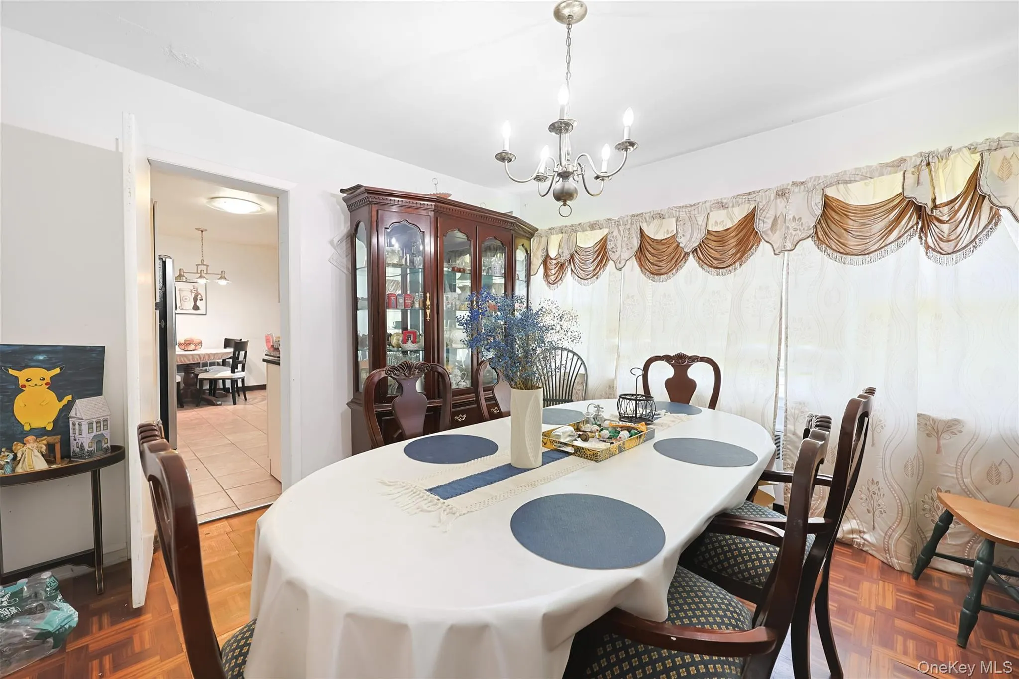 84 Middle Neck Road, North Hempstead, NY, 4 Bedrooms Bedrooms, 7 Rooms Rooms,2 BathroomsBathrooms,Residential,For Rent,Middle Neck,0,970387 84 Middle Neck Road, North Hempstead, NY, 4 Bedrooms Bedrooms, 7 Rooms Rooms,2 BathroomsBathrooms,Residential,For Rent,Middle Neck,0,970387