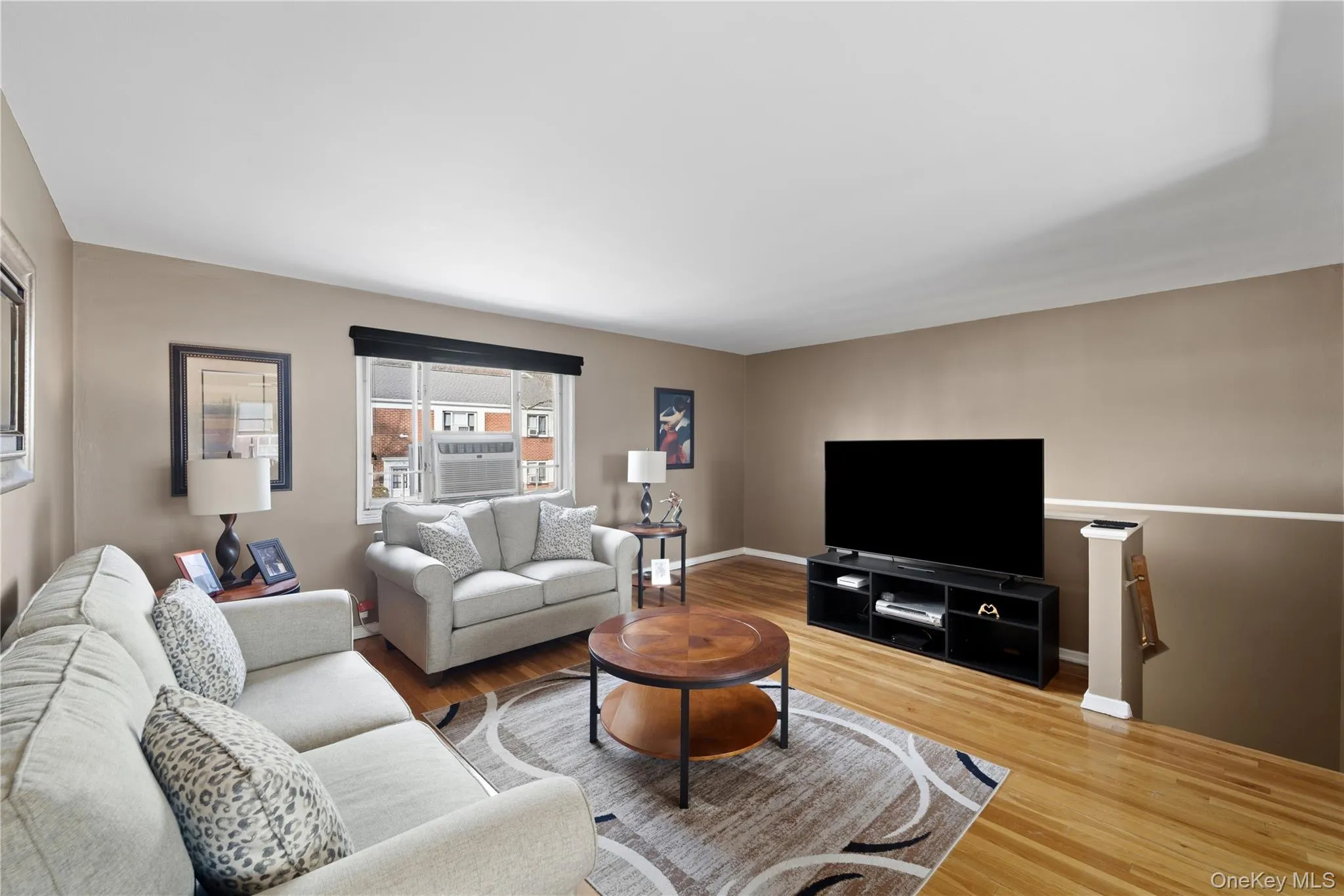 226-10 Manor Road, New York, NY, 2 Bedrooms Bedrooms, 5 Rooms Rooms,1 BathroomBathrooms,Residential,For Rent,Manor,0,970416 226-10 Manor Road, New York, NY, 2 Bedrooms Bedrooms, 5 Rooms Rooms,1 BathroomBathrooms,Residential,For Rent,Manor,0,970416