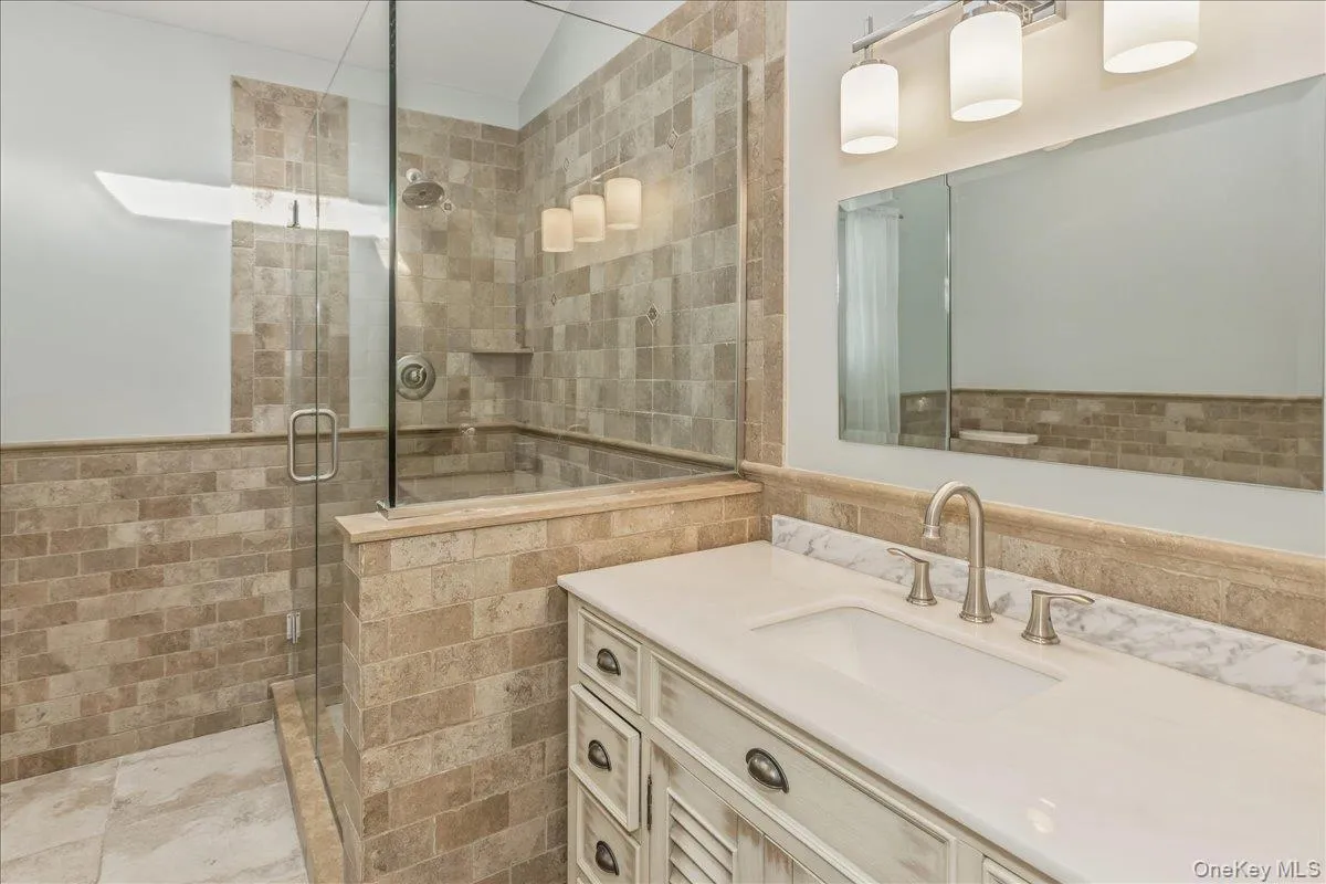 949 Union Street, Islip, NY, 4 Bedrooms Bedrooms, 13 Rooms Rooms,3 BathroomsBathrooms,Residential,For Rent,Union,0,970441 949 Union Street, Islip, NY, 4 Bedrooms Bedrooms, 13 Rooms Rooms,3 BathroomsBathrooms,Residential,For Rent,Union,0,970441