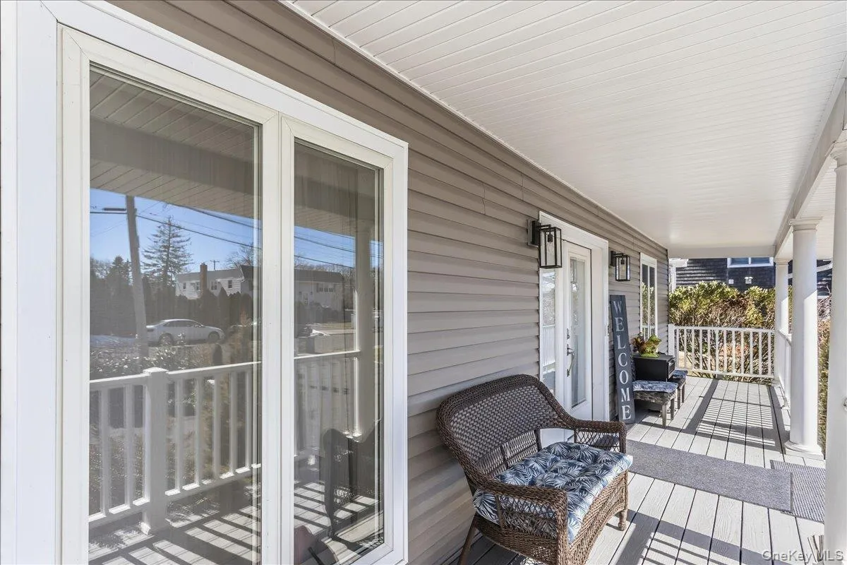 949 Union Street, Islip, NY, 4 Bedrooms Bedrooms, 13 Rooms Rooms,3 BathroomsBathrooms,Residential,For Rent,Union,0,970441 949 Union Street, Islip, NY, 4 Bedrooms Bedrooms, 13 Rooms Rooms,3 BathroomsBathrooms,Residential,For Rent,Union,0,970441