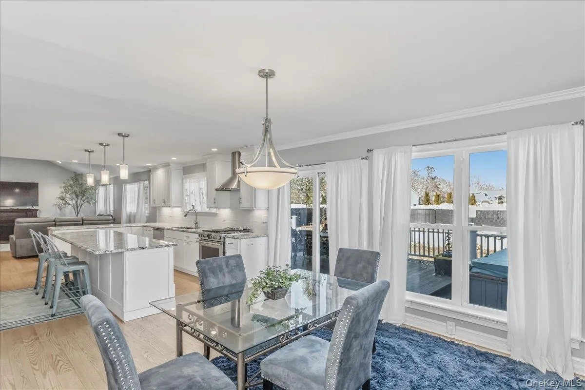 949 Union Street, Islip, NY, 4 Bedrooms Bedrooms, 13 Rooms Rooms,3 BathroomsBathrooms,Residential,For Rent,Union,0,970441 949 Union Street, Islip, NY, 4 Bedrooms Bedrooms, 13 Rooms Rooms,3 BathroomsBathrooms,Residential,For Rent,Union,0,970441