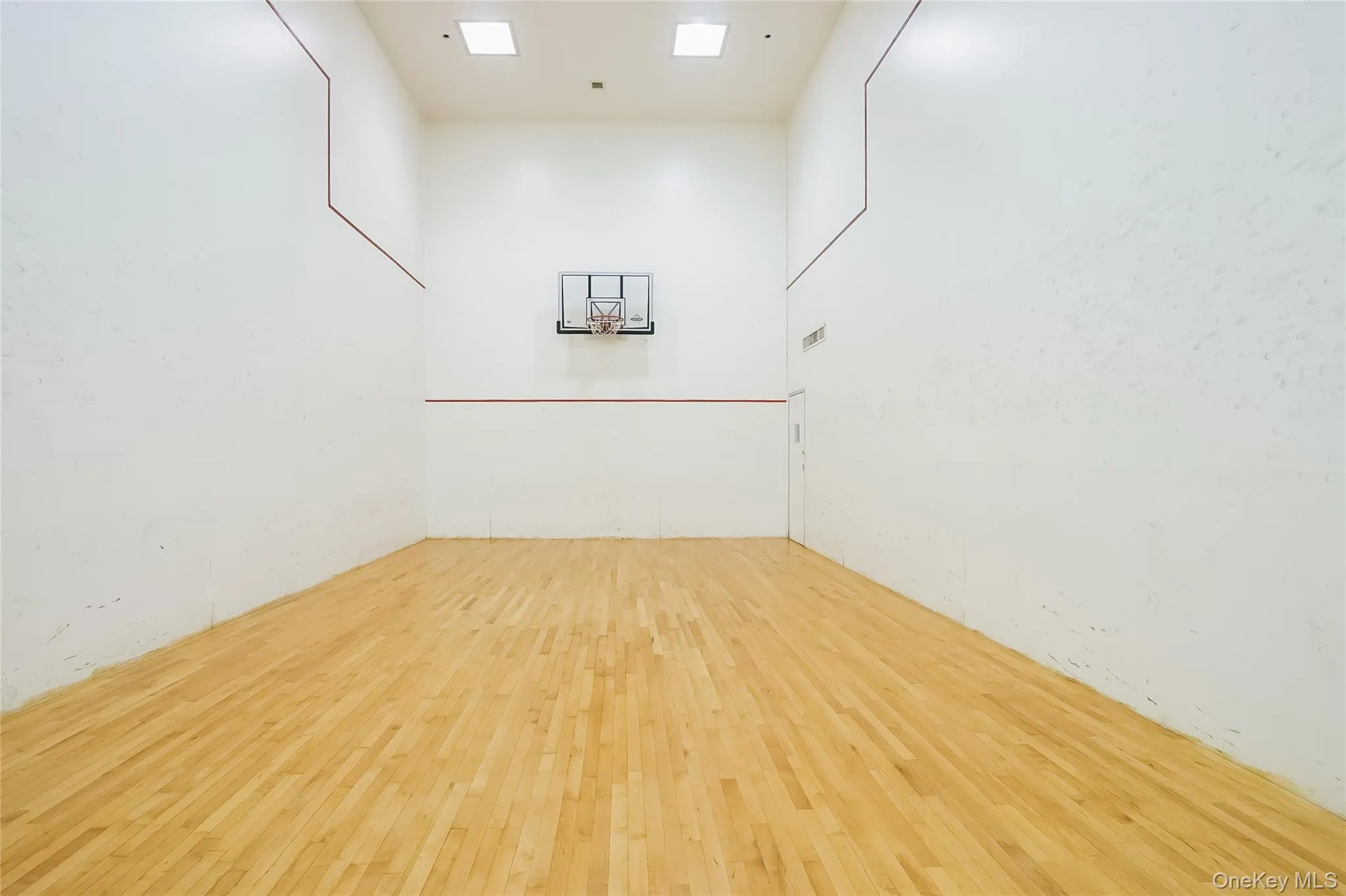 75 Mc Kinley Avenue, White Plains, NY, 1 Bedroom Bedrooms, 3 Rooms Rooms,1 BathroomBathrooms,Residential,For Rent,Mc Kinley,0,970465 75 Mc Kinley Avenue, White Plains, NY, 1 Bedroom Bedrooms, 3 Rooms Rooms,1 BathroomBathrooms,Residential,For Rent,Mc Kinley,0,970465