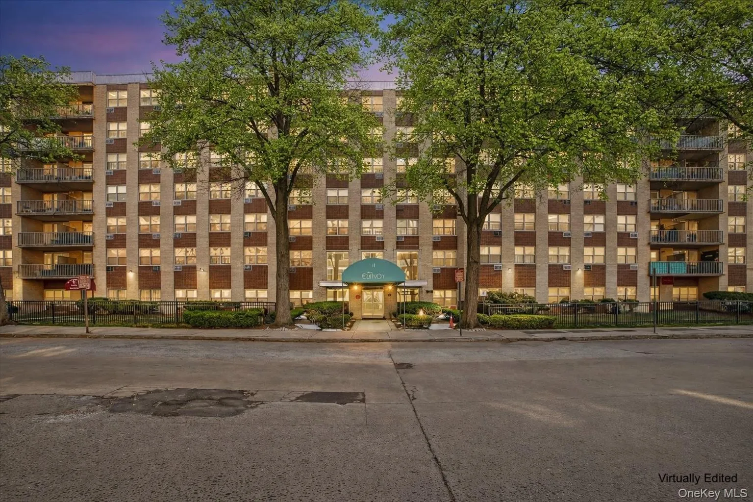 11 Park Avenue, Mount Vernon, NY, 3 Bedrooms Bedrooms, 6 Rooms Rooms,2 BathroomsBathrooms,Residential,For Rent,Park,0,970481 11 Park Avenue, Mount Vernon, NY, 3 Bedrooms Bedrooms, 6 Rooms Rooms,2 BathroomsBathrooms,Residential,For Rent,Park,0,970481