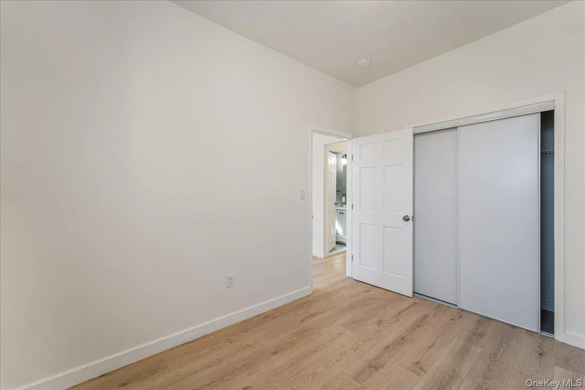 36-34 11th Street, New York, NY, 1 Bedroom Bedrooms, 3 Rooms Rooms,1 BathroomBathrooms,Residential Lease,For Rent,11th,0,970490 36-34 11th Street, New York, NY, 1 Bedroom Bedrooms, 3 Rooms Rooms,1 BathroomBathrooms,Residential Lease,For Rent,11th,0,970490