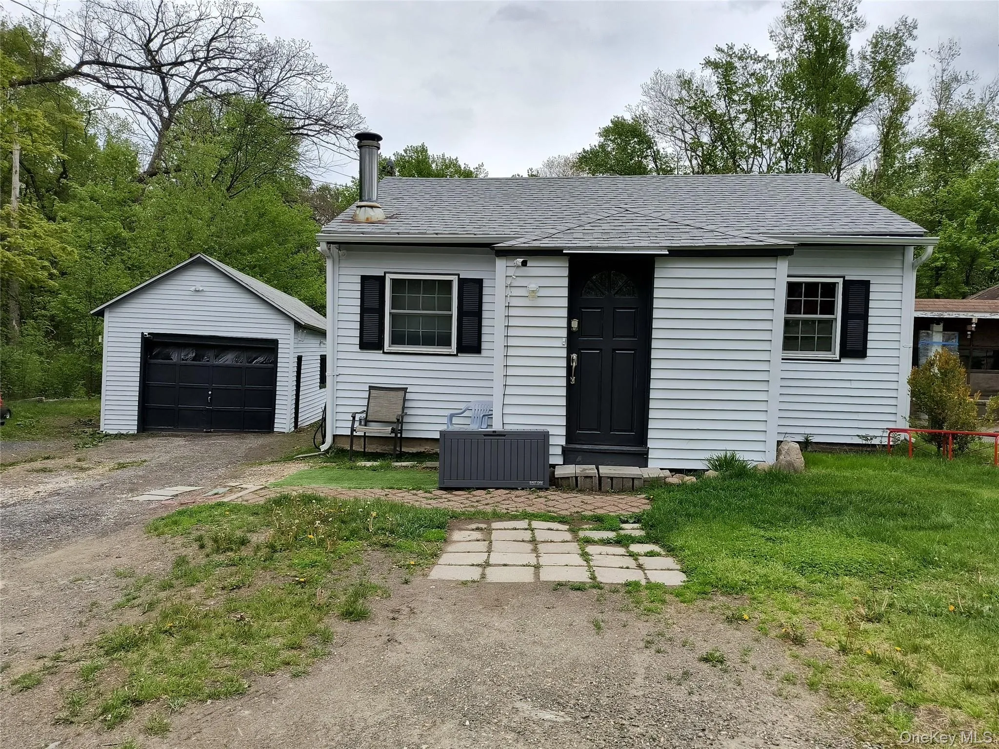 20 Barron Road, Montgomery, NY, 2 Bedrooms Bedrooms, 4 Rooms Rooms,1 BathroomBathrooms,Residential,For Rent,Barron,0,970527 20 Barron Road, Montgomery, NY, 2 Bedrooms Bedrooms, 4 Rooms Rooms,1 BathroomBathrooms,Residential,For Rent,Barron,0,970527