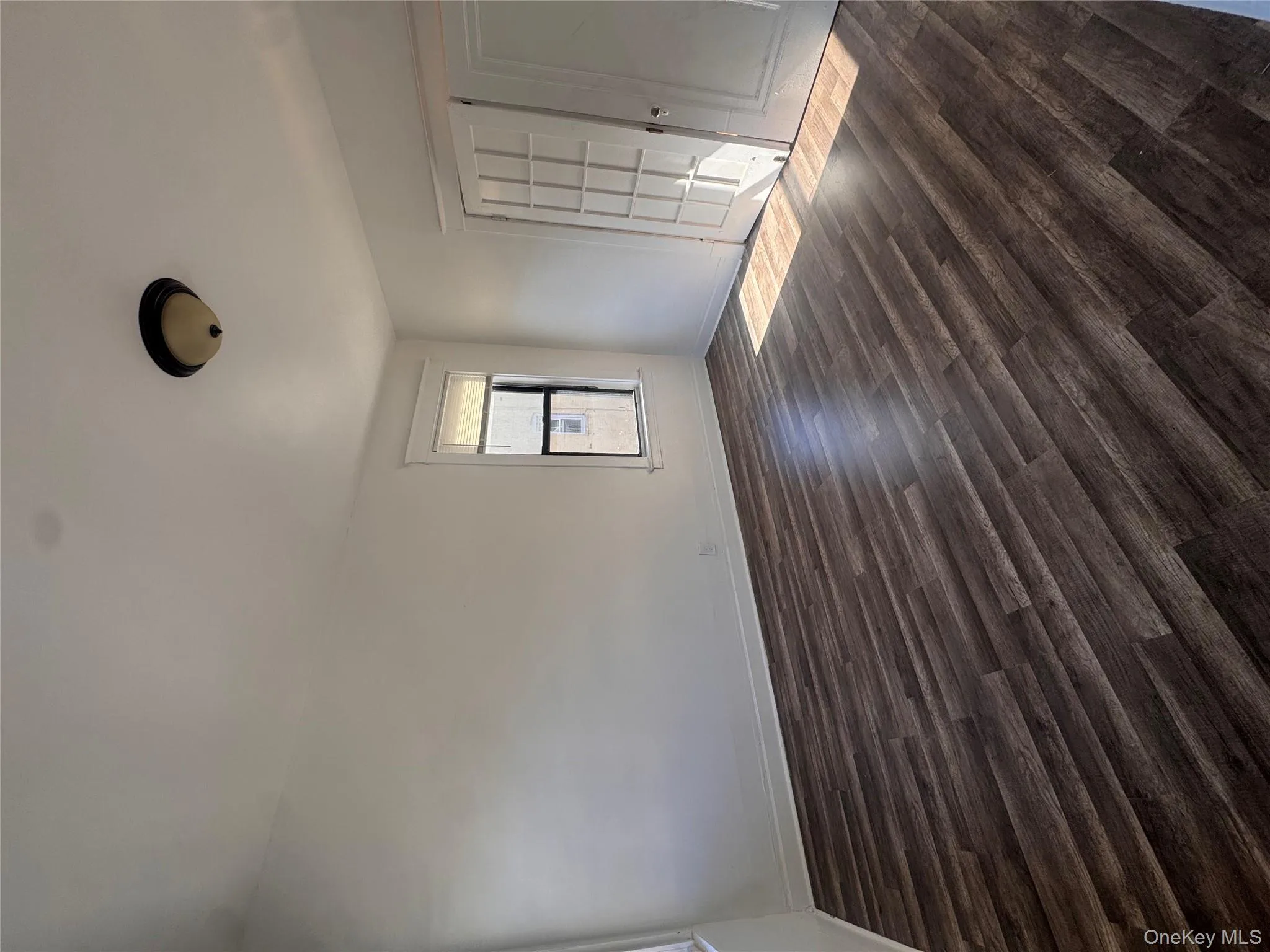 583 Van Nest Avenue, New York, NY, 3 Bedrooms Bedrooms, 5 Rooms Rooms,1 BathroomBathrooms,Residential Lease,For Rent,Van Nest,0,970539 583 Van Nest Avenue, New York, NY, 3 Bedrooms Bedrooms, 5 Rooms Rooms,1 BathroomBathrooms,Residential Lease,For Rent,Van Nest,0,970539