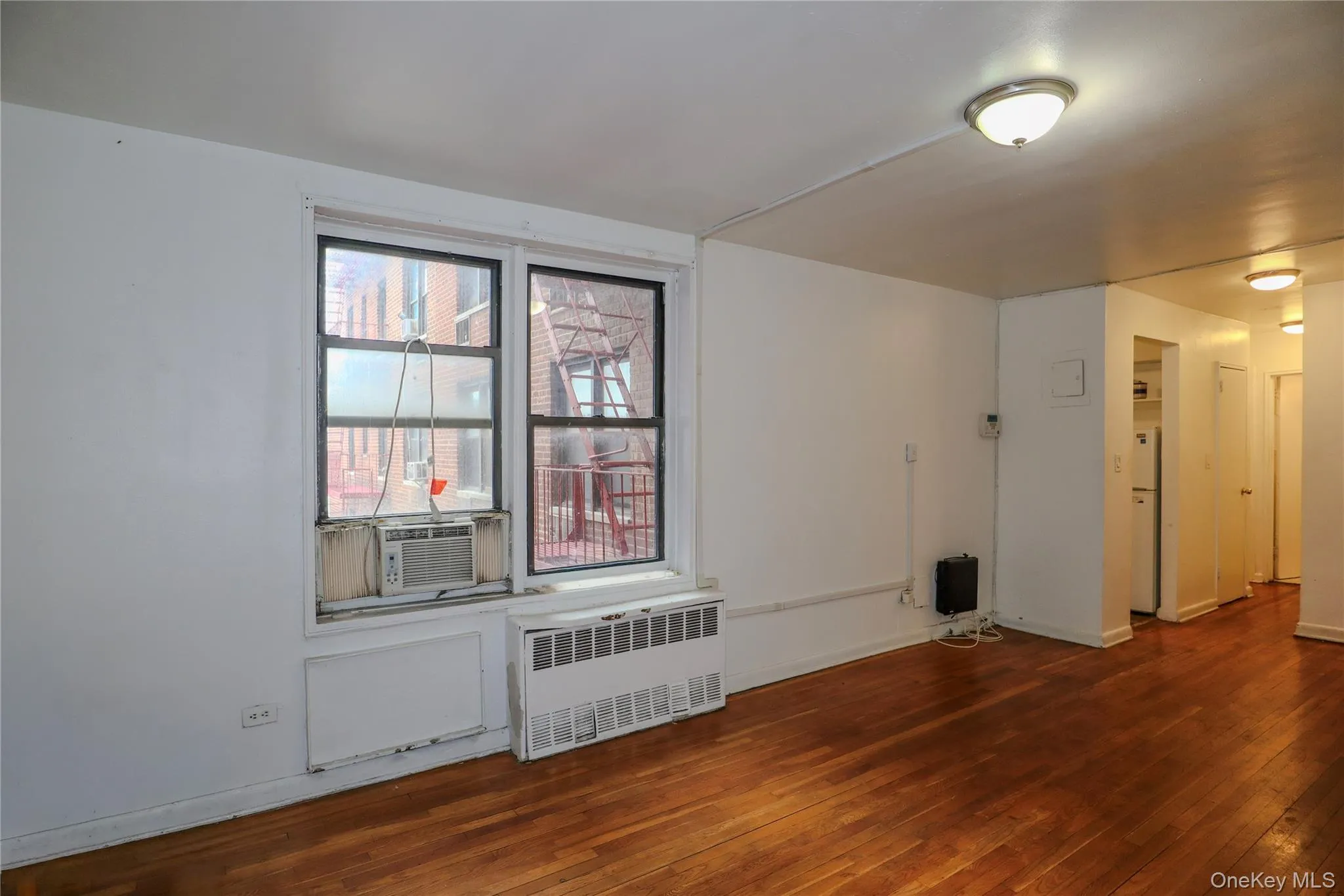 8720 175th Street, New York, NY, 3 Rooms Rooms,1 BathroomBathrooms,Residential Sale,For Rent,175th,0,970551 8720 175th Street, New York, NY, 3 Rooms Rooms,1 BathroomBathrooms,Residential Sale,For Rent,175th,0,970551