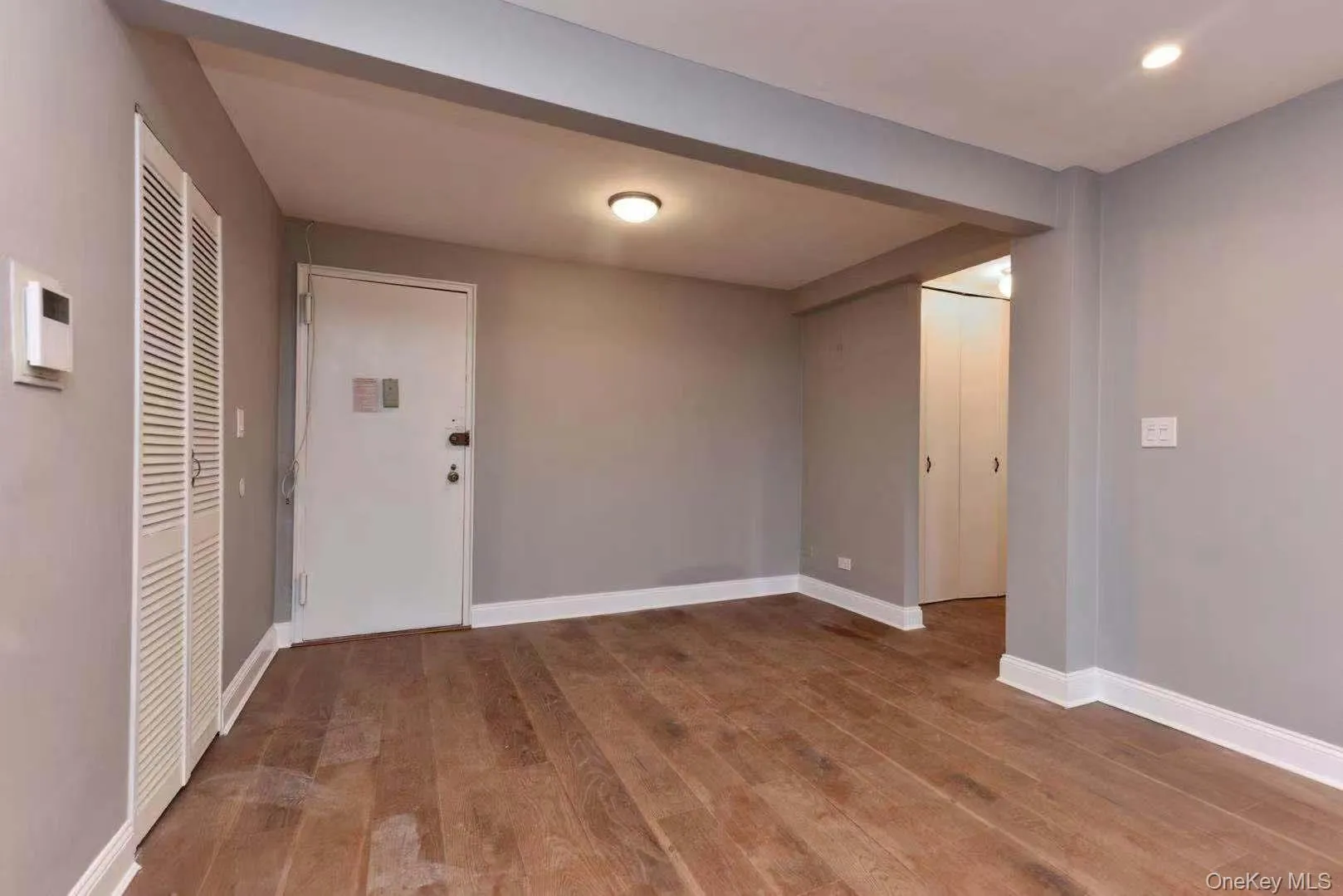 15272 Melbourne Avenue, New York, NY, 1 Bedroom Bedrooms, 4 Rooms Rooms,1 BathroomBathrooms,Residential,For Rent,Melbourne,0,970563 15272 Melbourne Avenue, New York, NY, 1 Bedroom Bedrooms, 4 Rooms Rooms,1 BathroomBathrooms,Residential,For Rent,Melbourne,0,970563