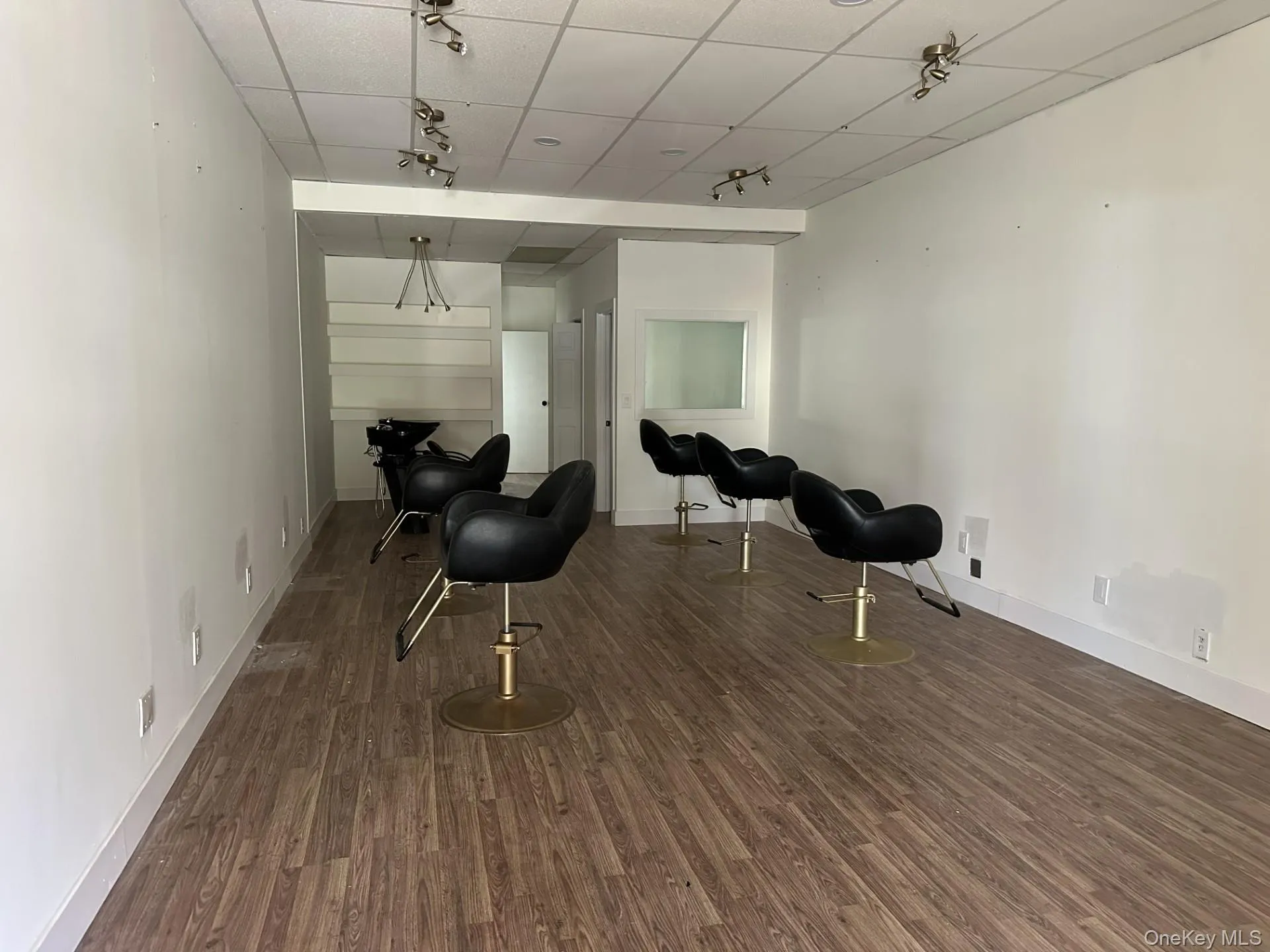 2095 Wantagh Avenue, Hempstead, NY, ,Commercial Lease,For Rent,Wantagh,0,970600 2095 Wantagh Avenue, Hempstead, NY, ,Commercial Lease,For Rent,Wantagh,0,970600